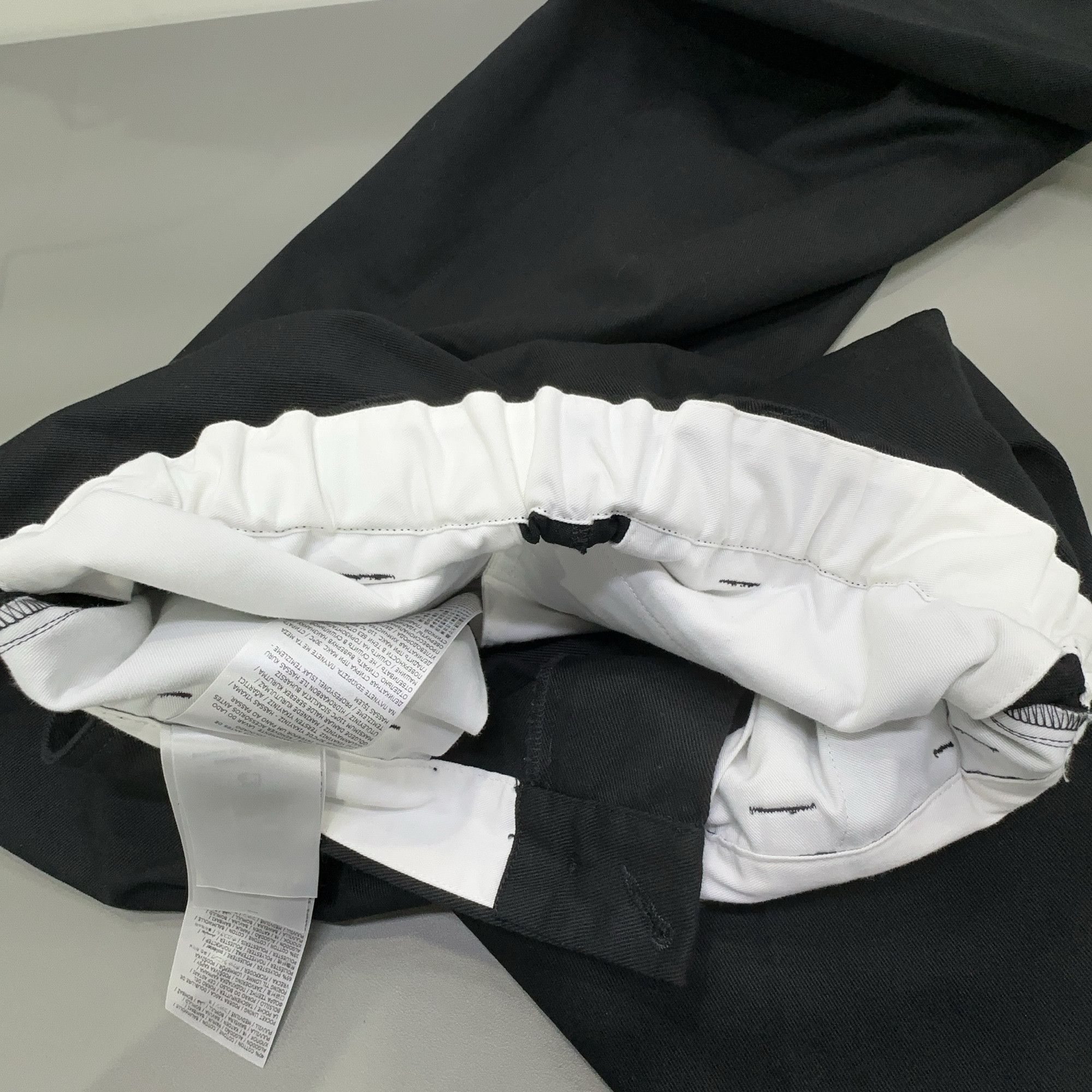 Maison Margiela Maison Margiela Solid Casual Pants Size 44 Size US 28 / EU 44 - 5 Thumbnail