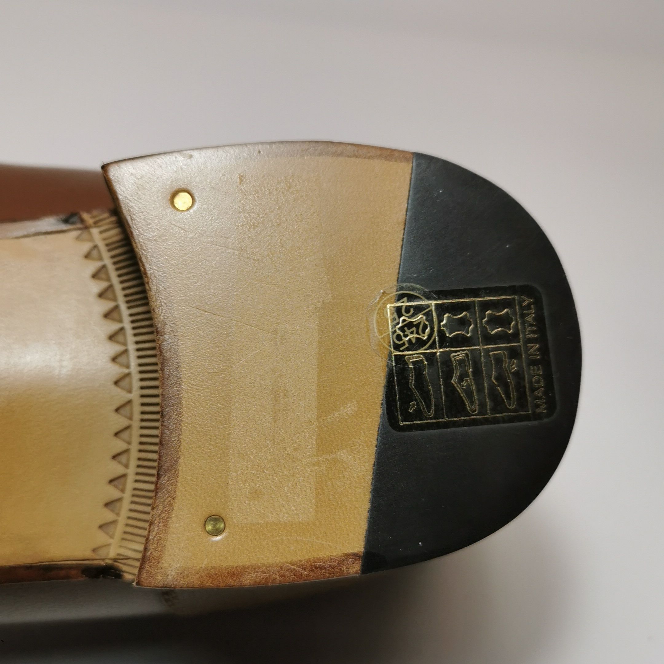Gucci Gucci Men 7 Leather Size US 7 / EU 40 - 8 Thumbnail