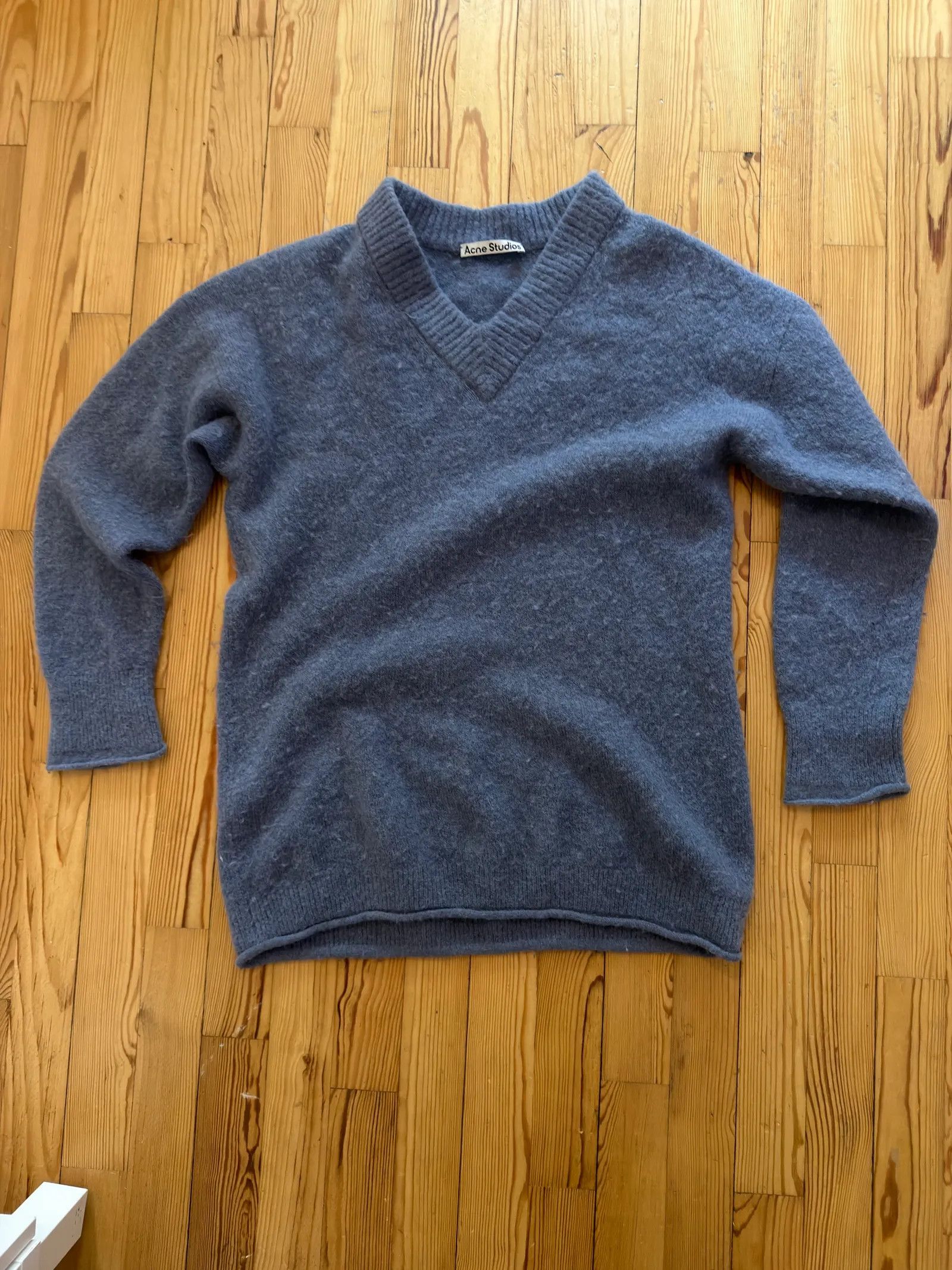 Acne Studios Acne Studios Sweater Size XS / US 0-2 / IT 36-38 - 2 Thumbnail