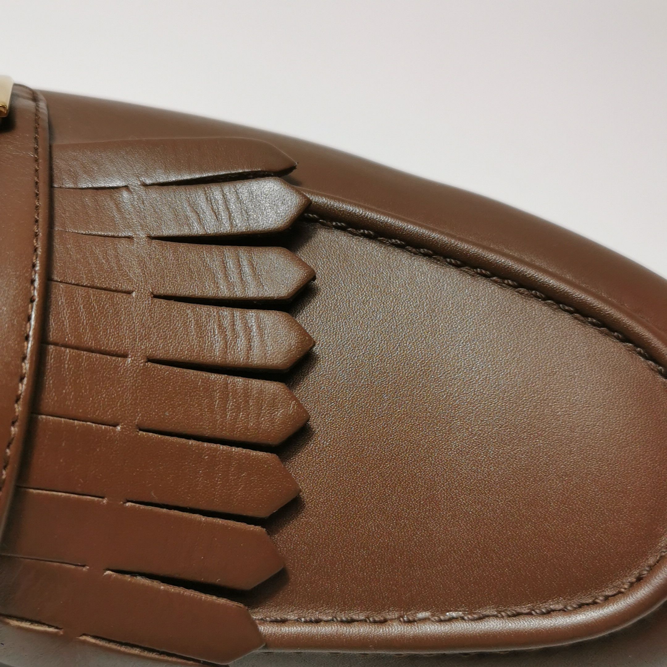 Gucci Gucci Men 7 Leather Size US 7 / EU 40 - 12 Thumbnail