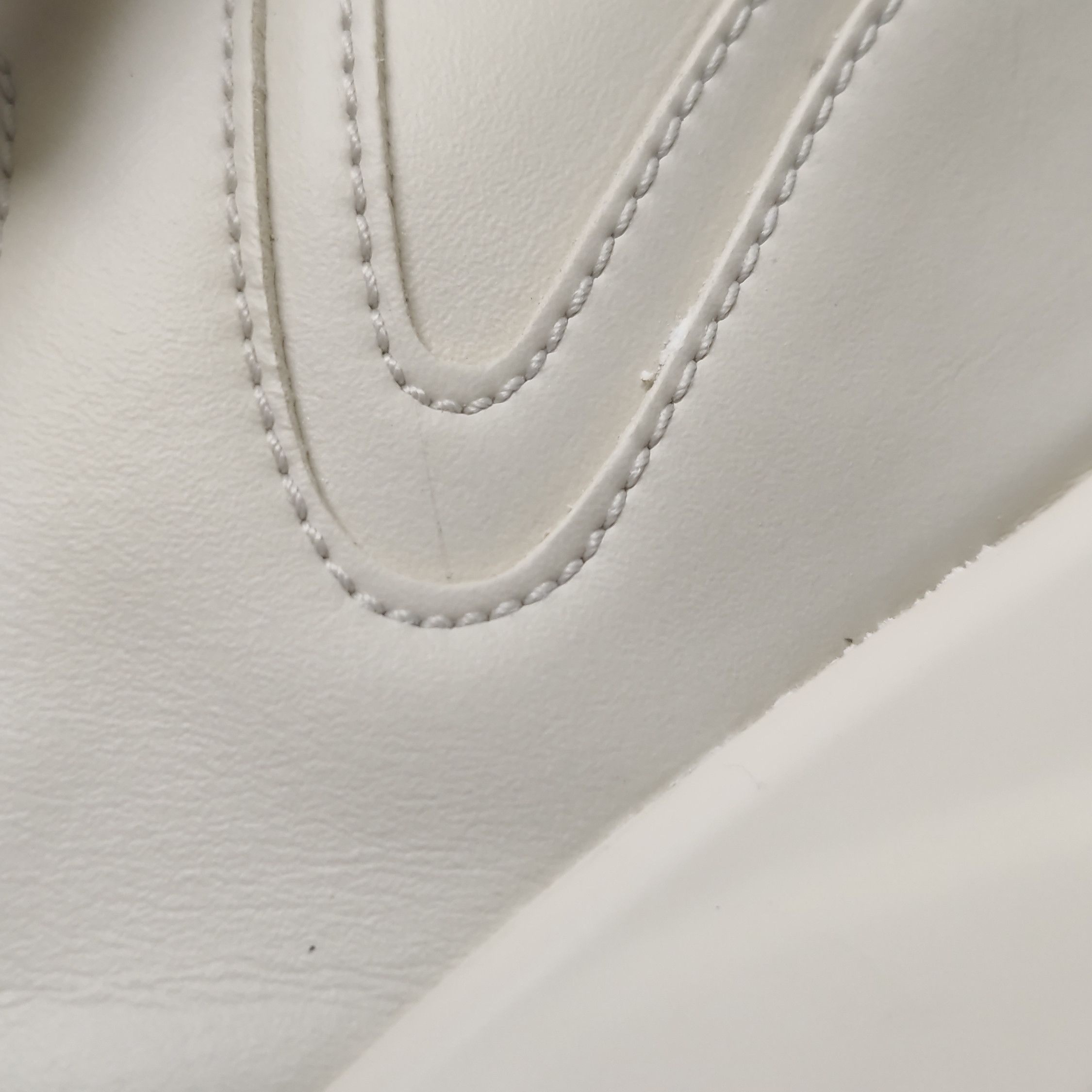 Gucci Gucci Men 14 Lowtop Sneakers Size US 14 / EU 47 - 10 Thumbnail