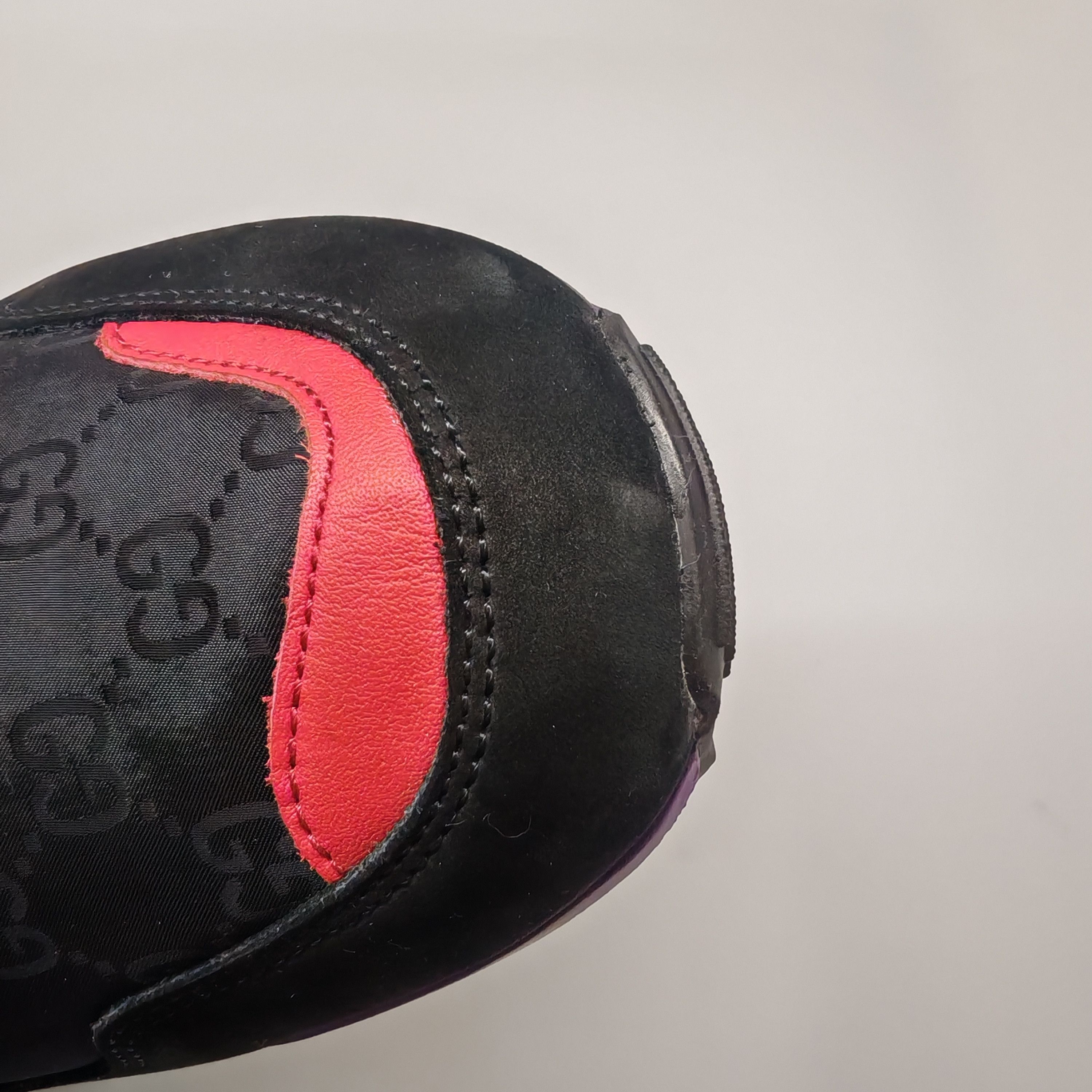 Gucci Gucci Men 7 Lowtop Sneakers Size US 7 / EU 40 - 13 Thumbnail