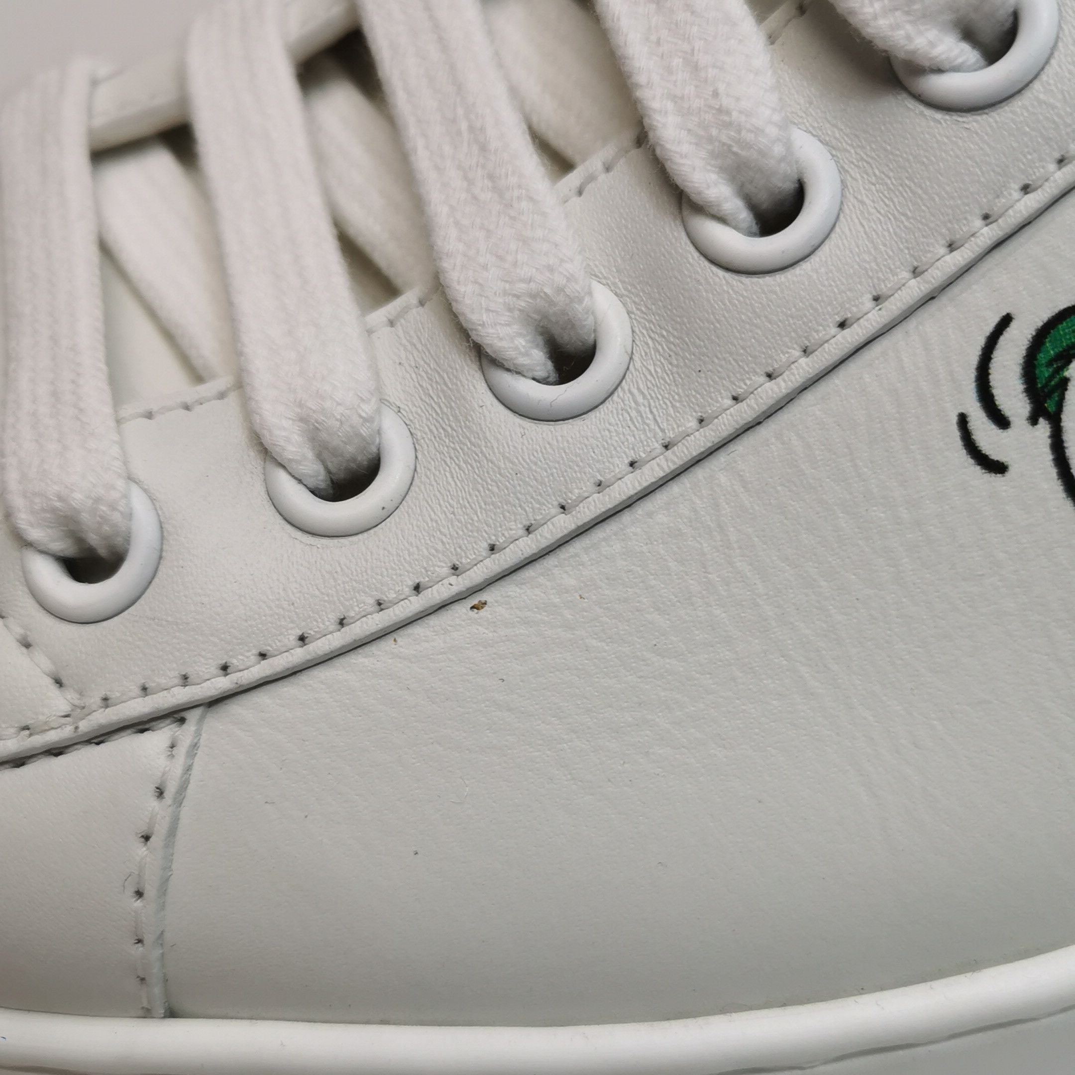 Gucci Gucci Men 6.5 Lowtop Sneakers Size US 6.5 / EU 39-40 - 7 Thumbnail
