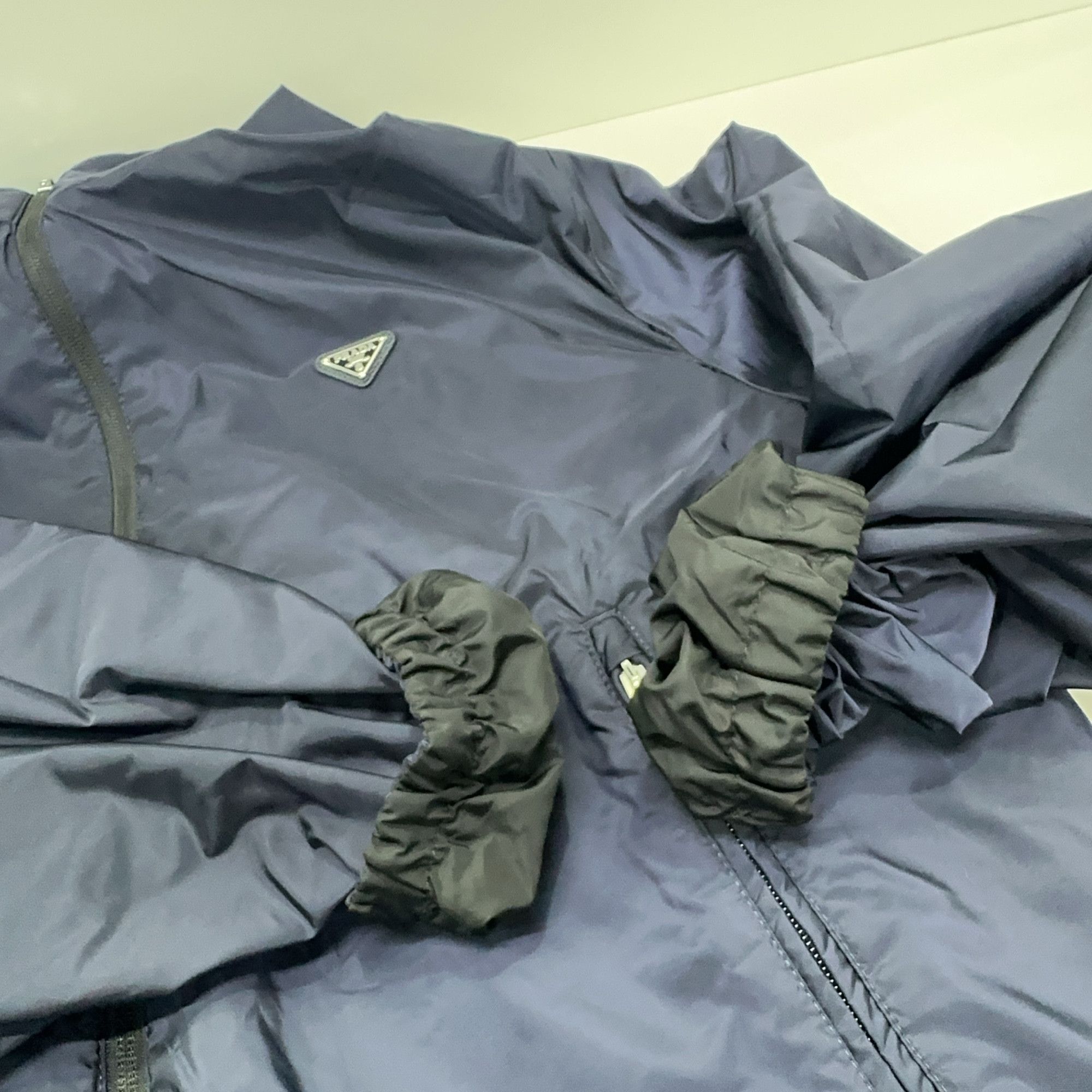 Prada Prada Re-Nylon High Collar Jacket Size L Size US L / EU 52-54 / 3 - 13 Thumbnail