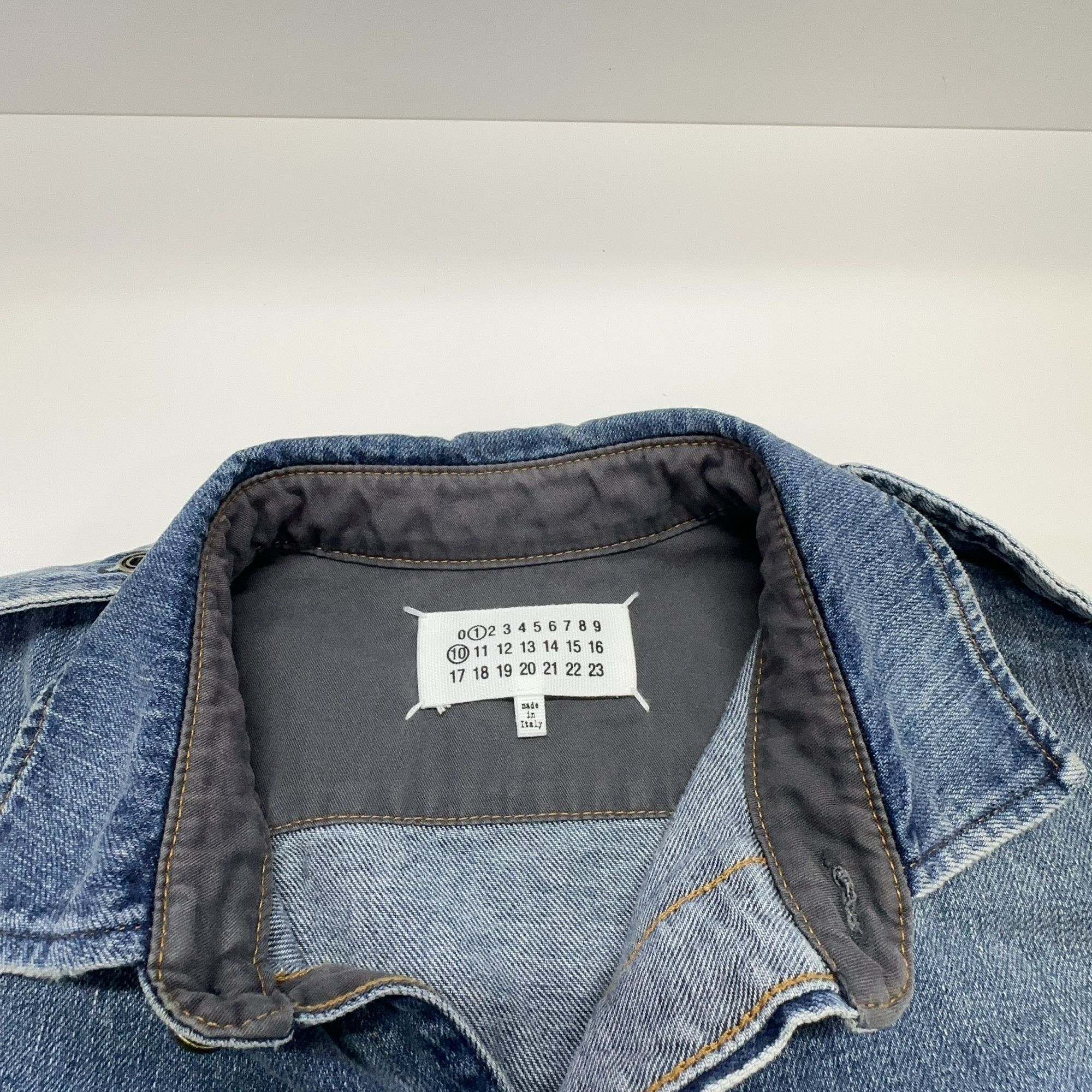 Maison Margiela Maison Margiela Denim Shirt Size M Size US M / EU 48-50 / 2 - 5 Thumbnail