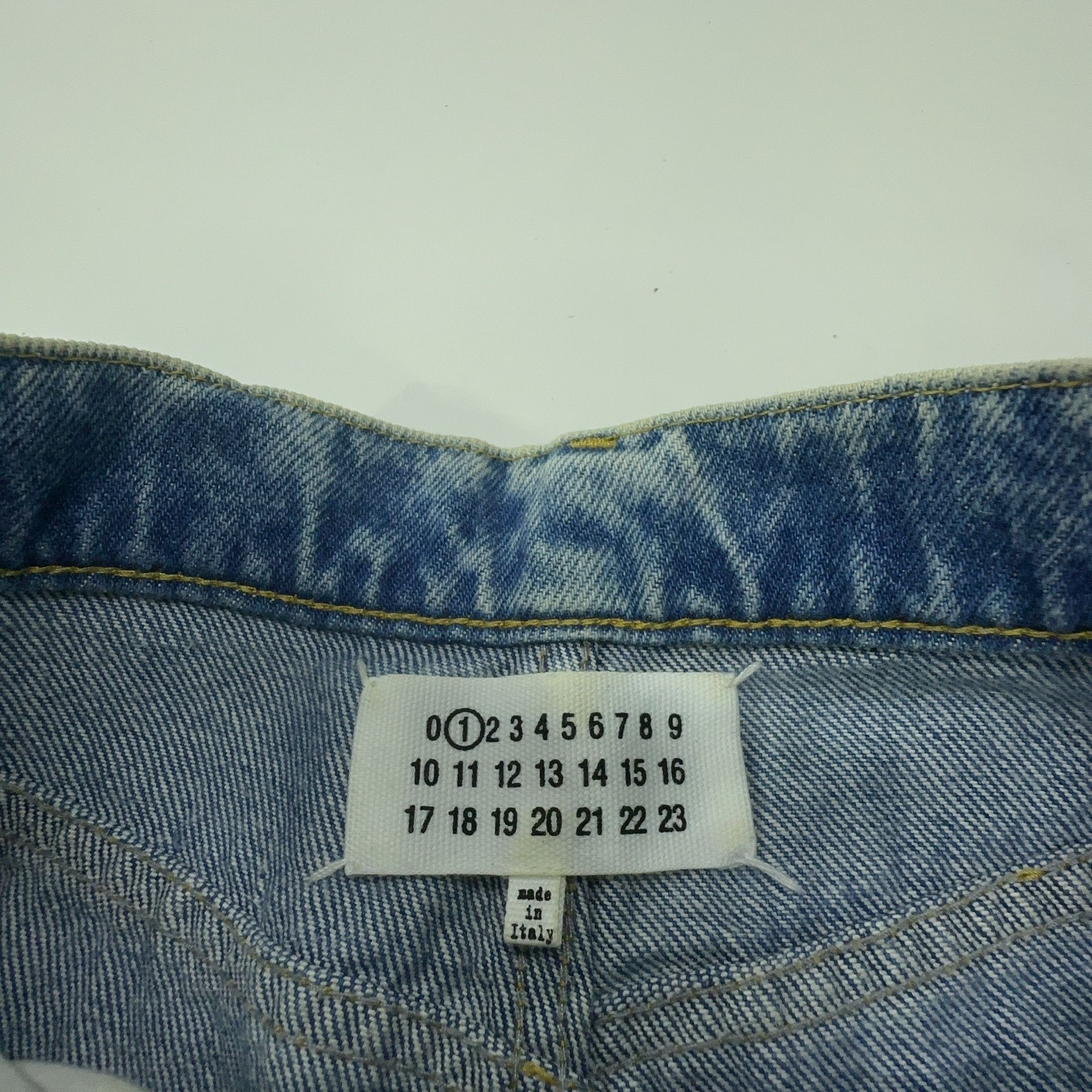 Maison Margiela Maison Margiela Slash Cutout Jeans Size 36 Size 25" / US 0 / IT 36 - 3 Thumbnail