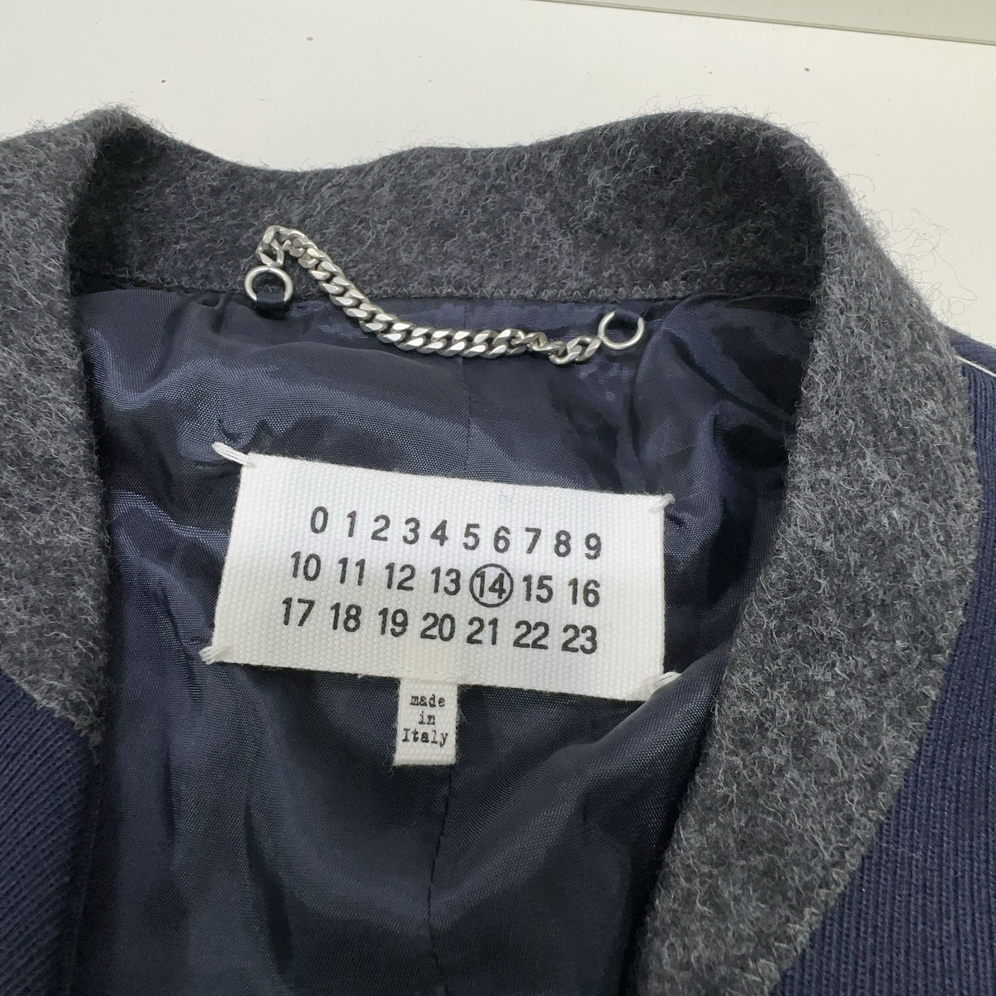 Maison Margiela Maison Margiela Collarless Wool Coat Size 50 Size US M / EU 48-50 / 2 - 4 Thumbnail