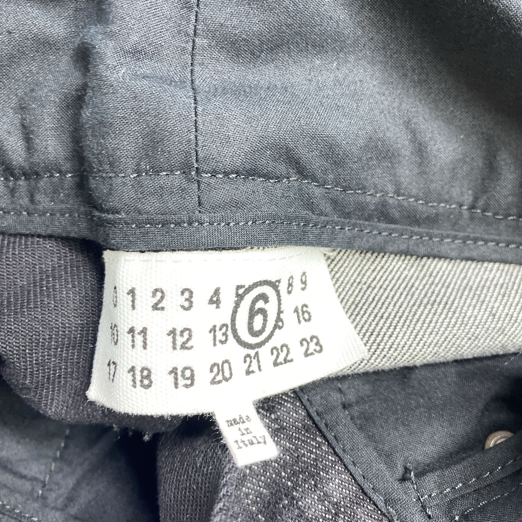 MM6 MM6 Maison Margiela Two-Tone Jeans Size 24 Size 24" / US 00 / IT 34 - 7 Thumbnail