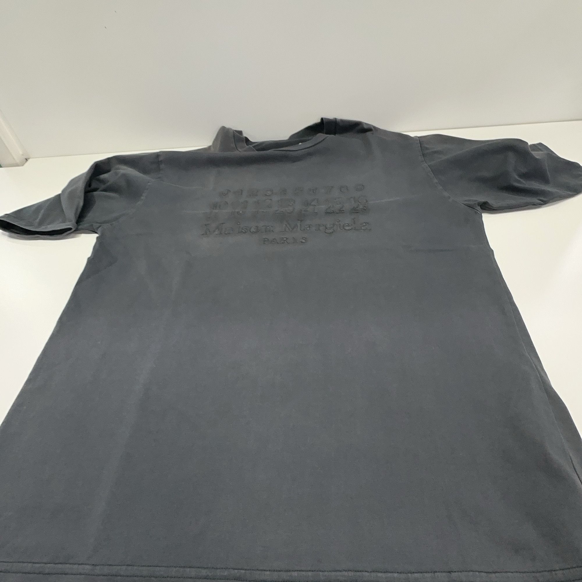 Maison Margiela Maison Margiela Logo T-Shirt Size S Size US S / EU 44-46 / 1 - 8 Thumbnail