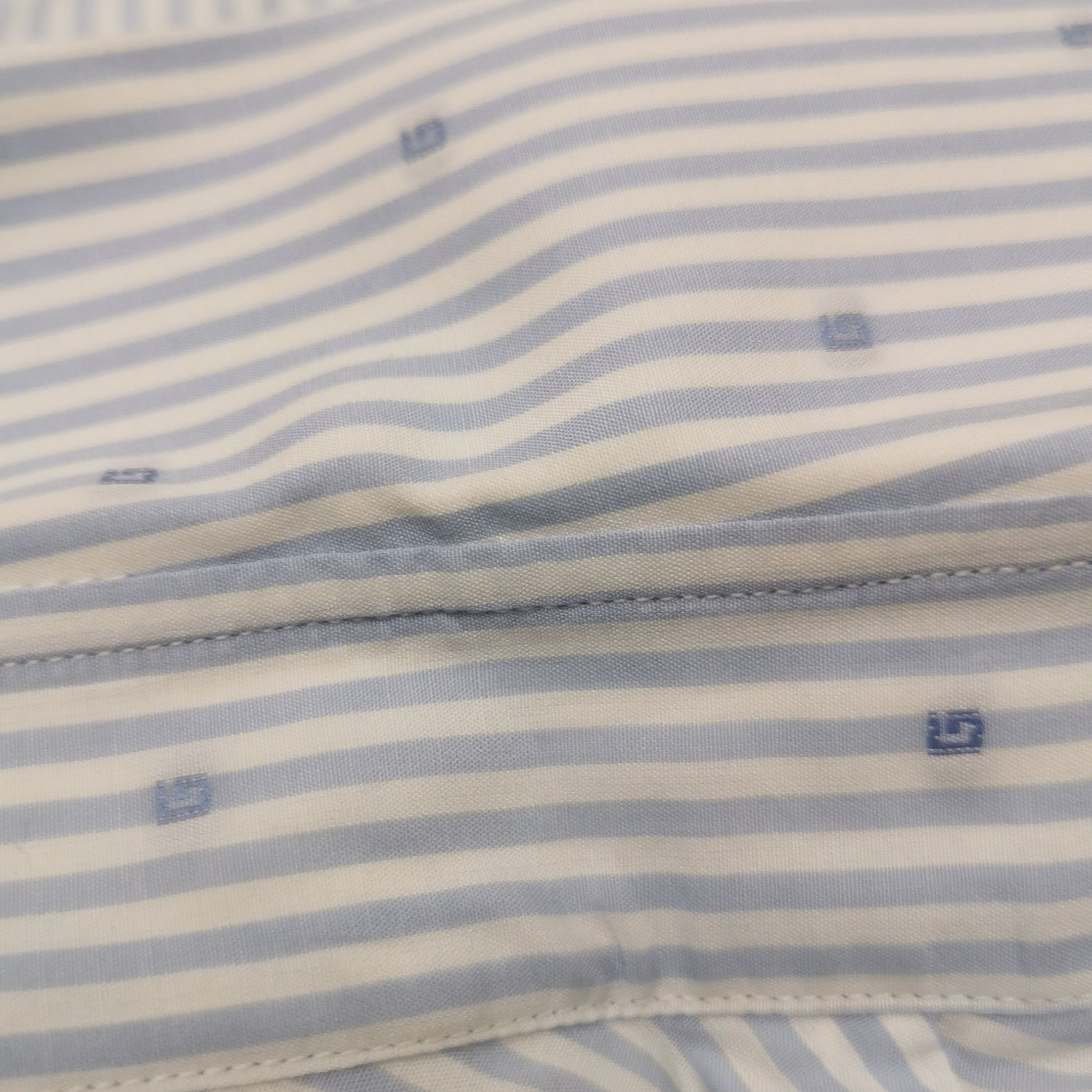 Gucci Gucci Men xs Button Ups Size US XS / EU 42 / 0 - 10 Thumbnail