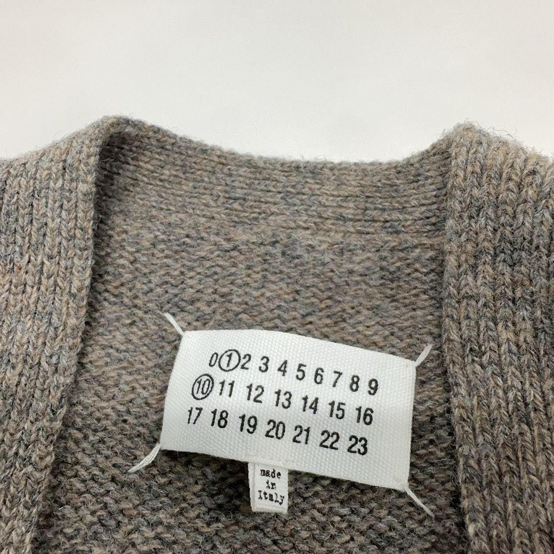 Maison Margiela Maison Margiela Wool V-Neck Cardigan Size M Size US M / EU 48-50 / 2 - 4 Thumbnail