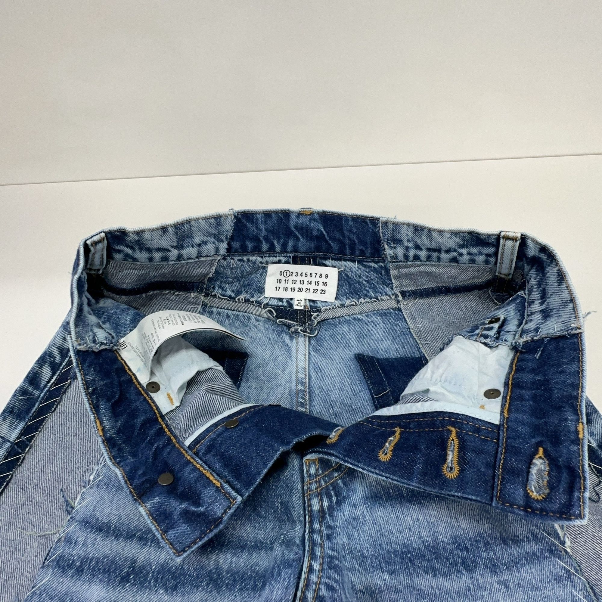 Maison Margiela Maison Margiela Deconstructed Panel Jeans Size 36 Size 25" / US 0 / IT 36 - 5 Thumbnail