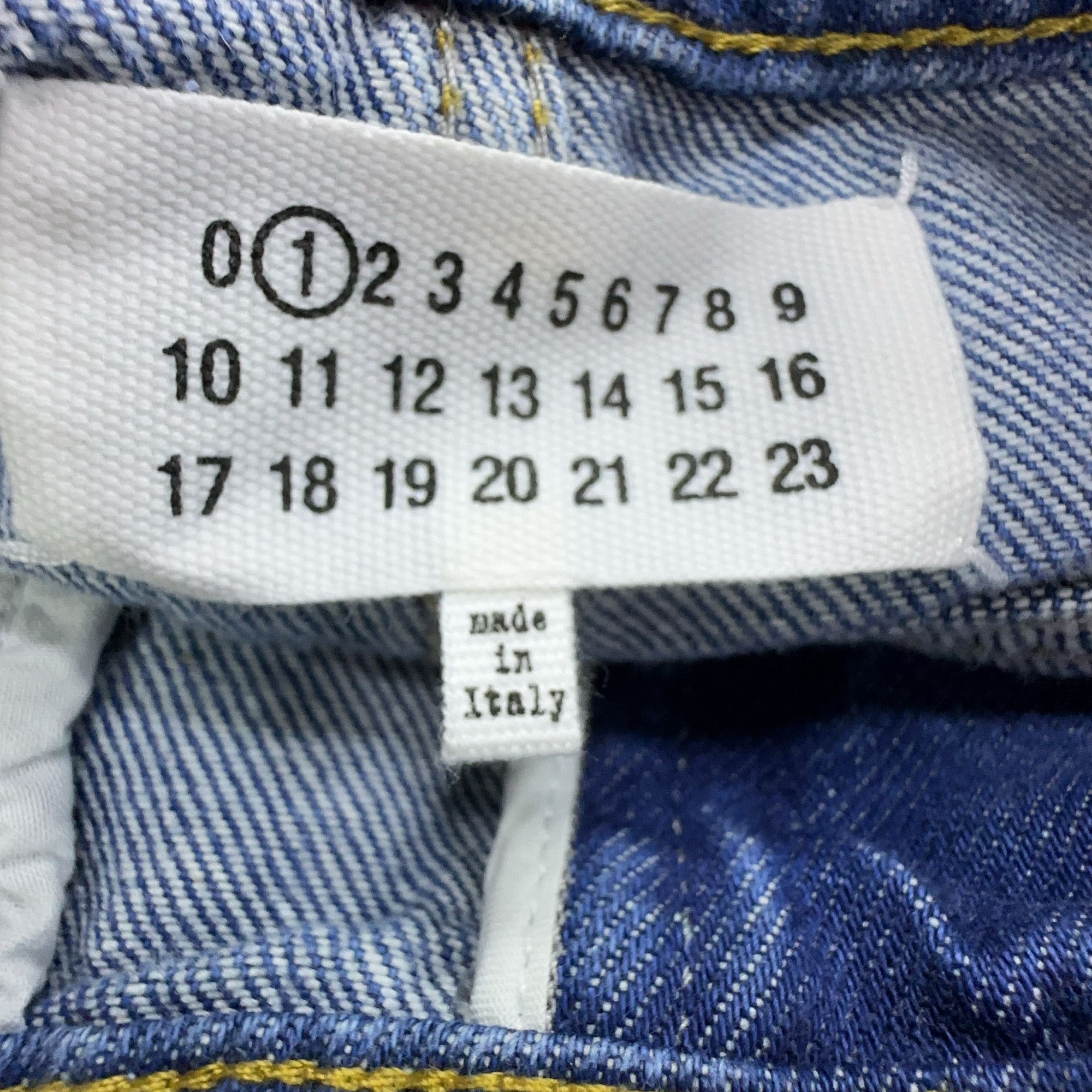 Maison Margiela Maison Margiela Distressed Jeans Size 38 Size 26" / US 2 / IT 38 - 3 Thumbnail