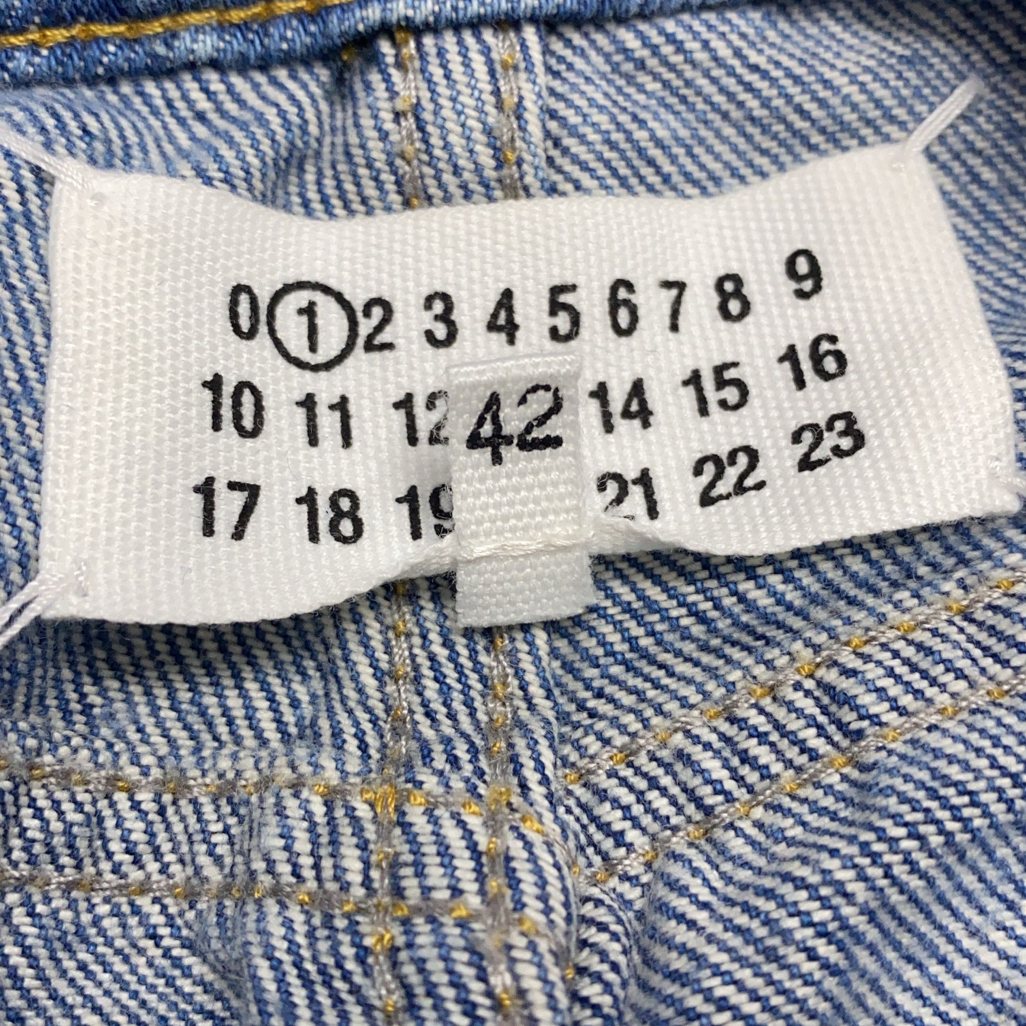 Maison Margiela Maison Margiela Distressed Jeans Size 42 Size 28" / US 6 / IT 42 - 5 Thumbnail