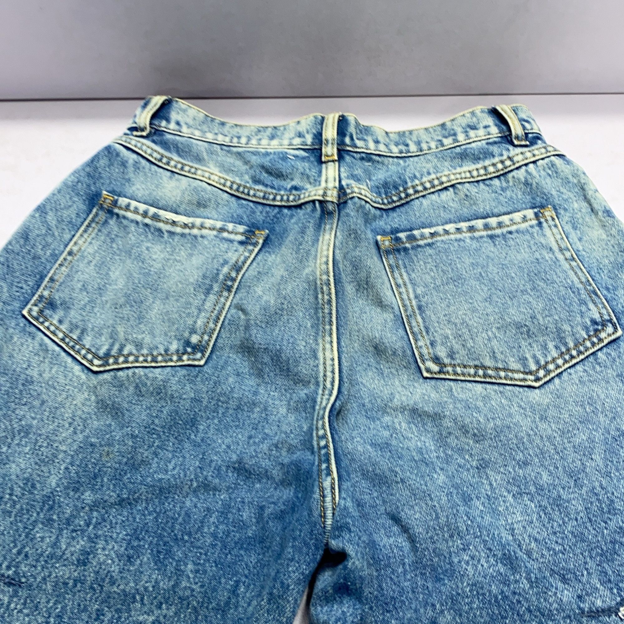 Maison Margiela Maison Margiela Distressed Jeans Size 42 Size 28" / US 6 / IT 42 - 6 Thumbnail