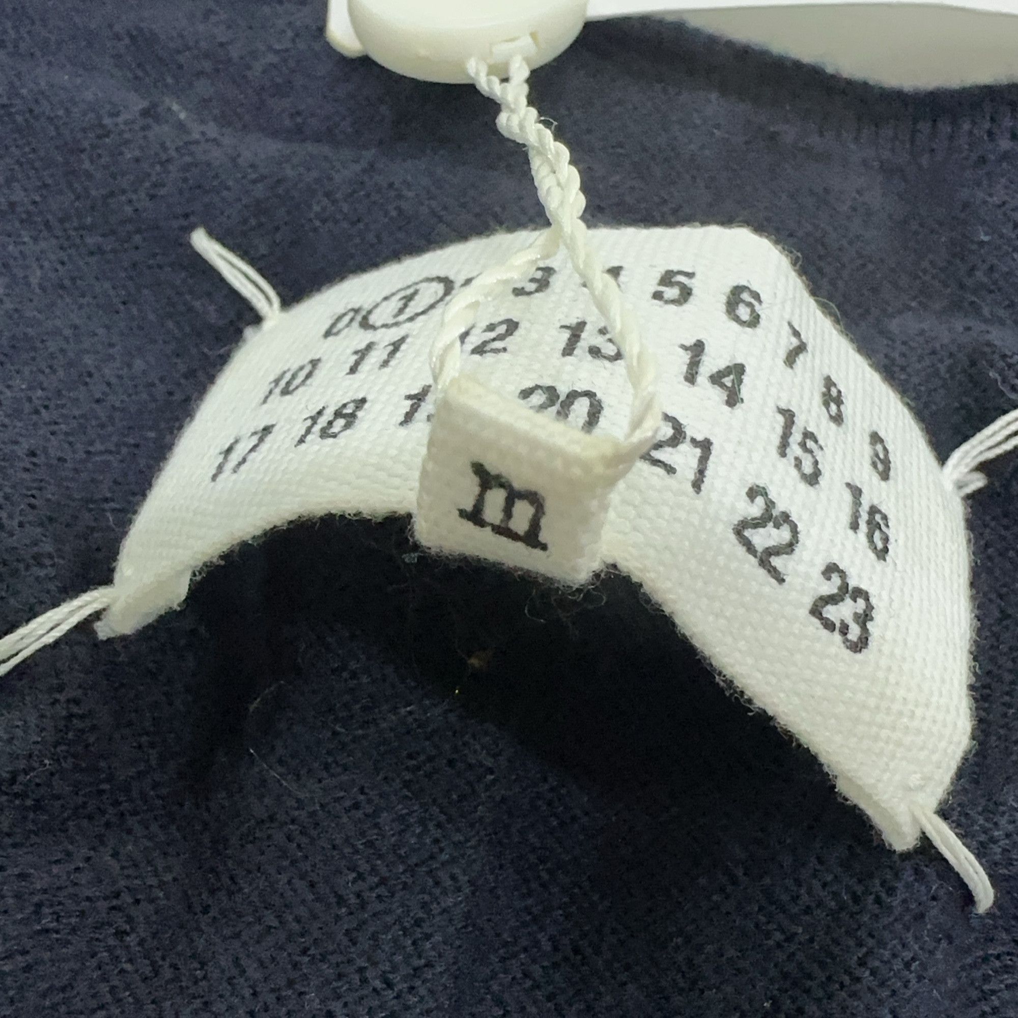 MM6 MM6 Maison Margiela Contrast Stitch Cardigan Size M Size M / US 6-8 / IT 42-44 - 5 Thumbnail