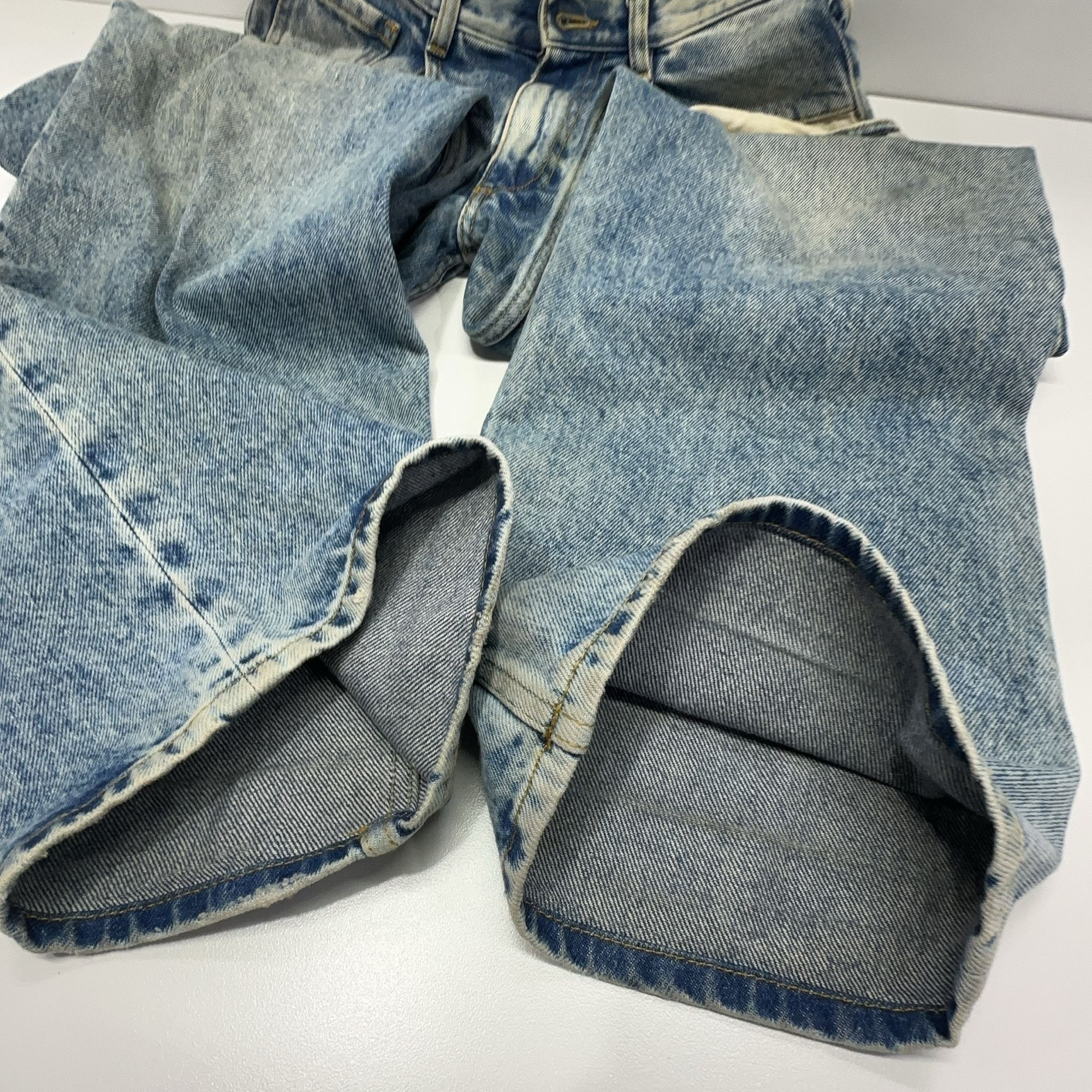 Maison Margiela Maison Margiela Washed Denim Jeans Size 36 Size 25" / US 0 / IT 36 - 12 Thumbnail