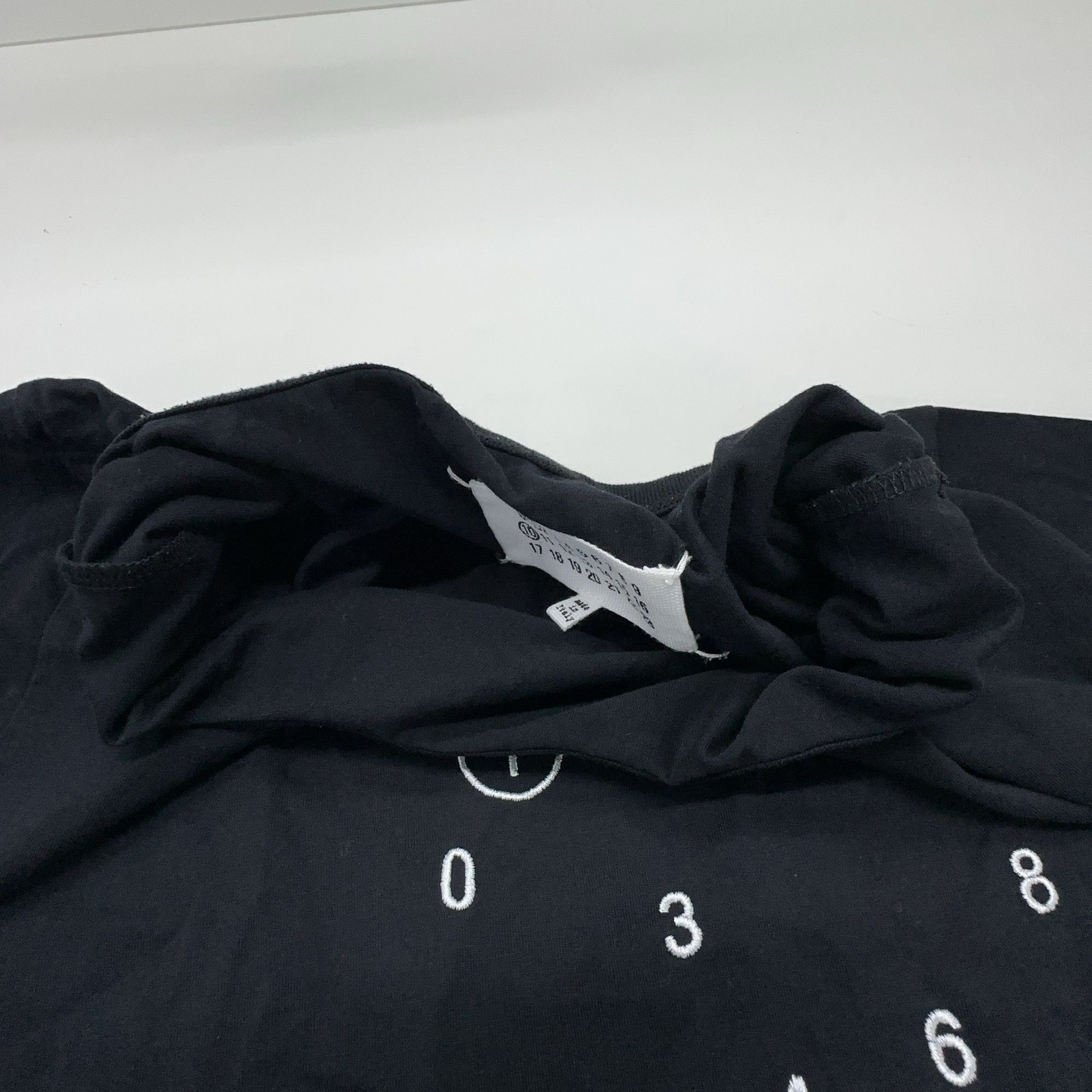 Maison Margiela Maison Margiela Logo Number T-Shirt Size S Size US S / EU 44-46 / 1 - 6 Thumbnail