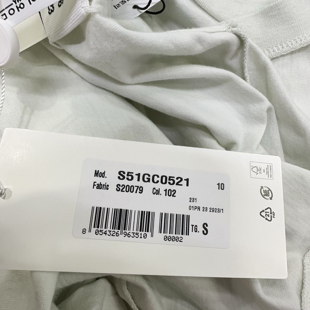 Maison Margiela Maison Margiela Number Logo T-Shirt Size S Size S / US 4 / IT 40 - 6 Thumbnail