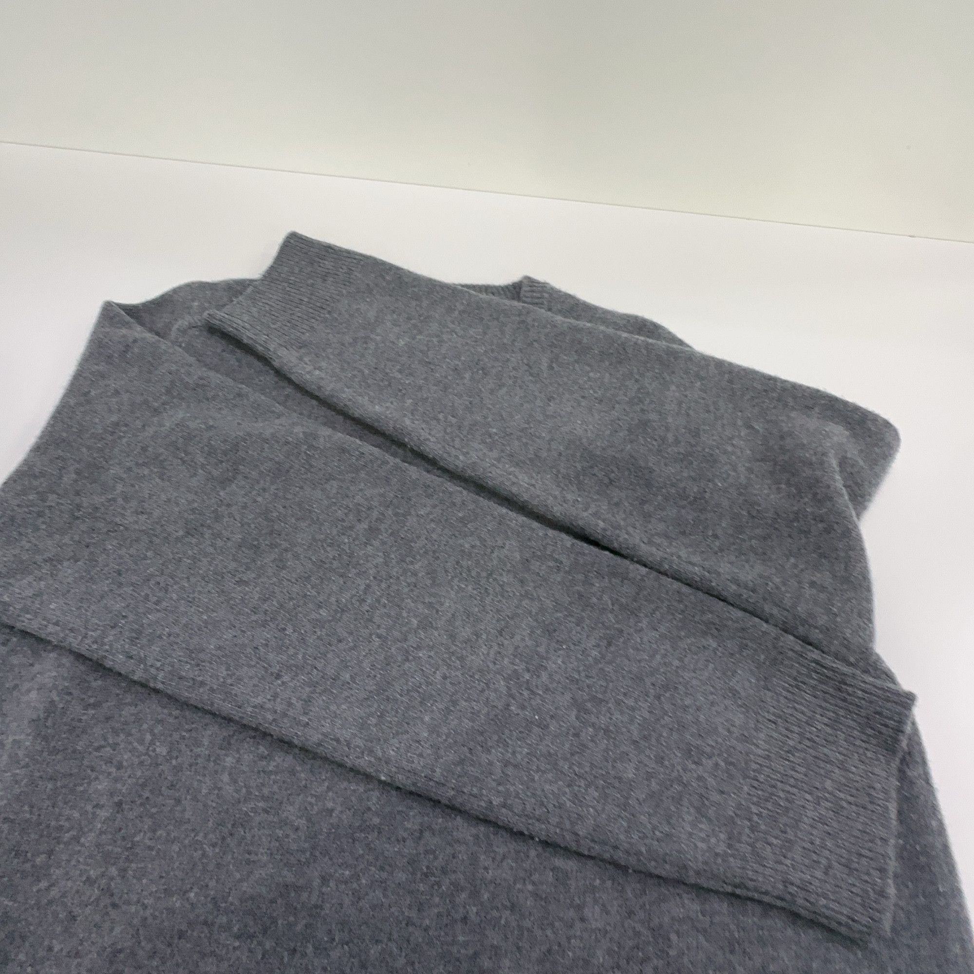 Maison Margiela Maison Margiela Gray Wool Sweater Size M Size M / US 6-8 / IT 42-44 - 5 Thumbnail