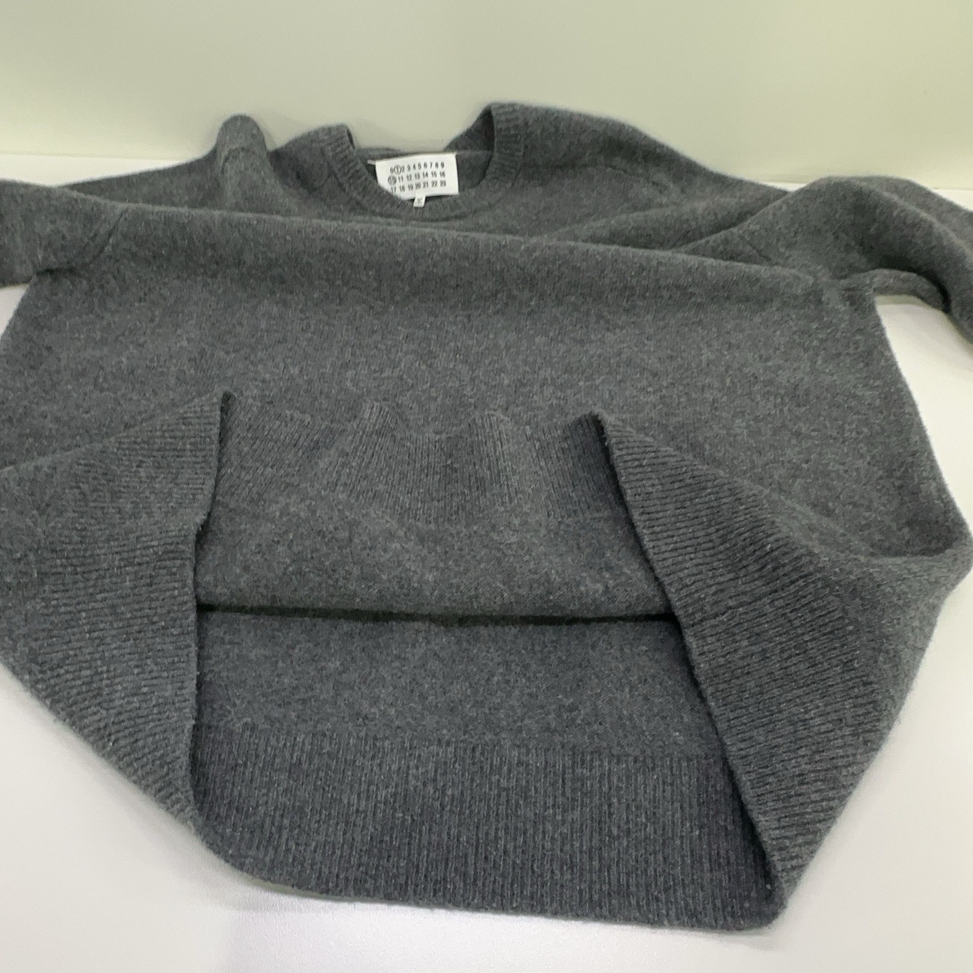 Maison Margiela Maison Margiela Gray Wool Sweater Size M Size M / US 6-8 / IT 42-44 - 7 Thumbnail