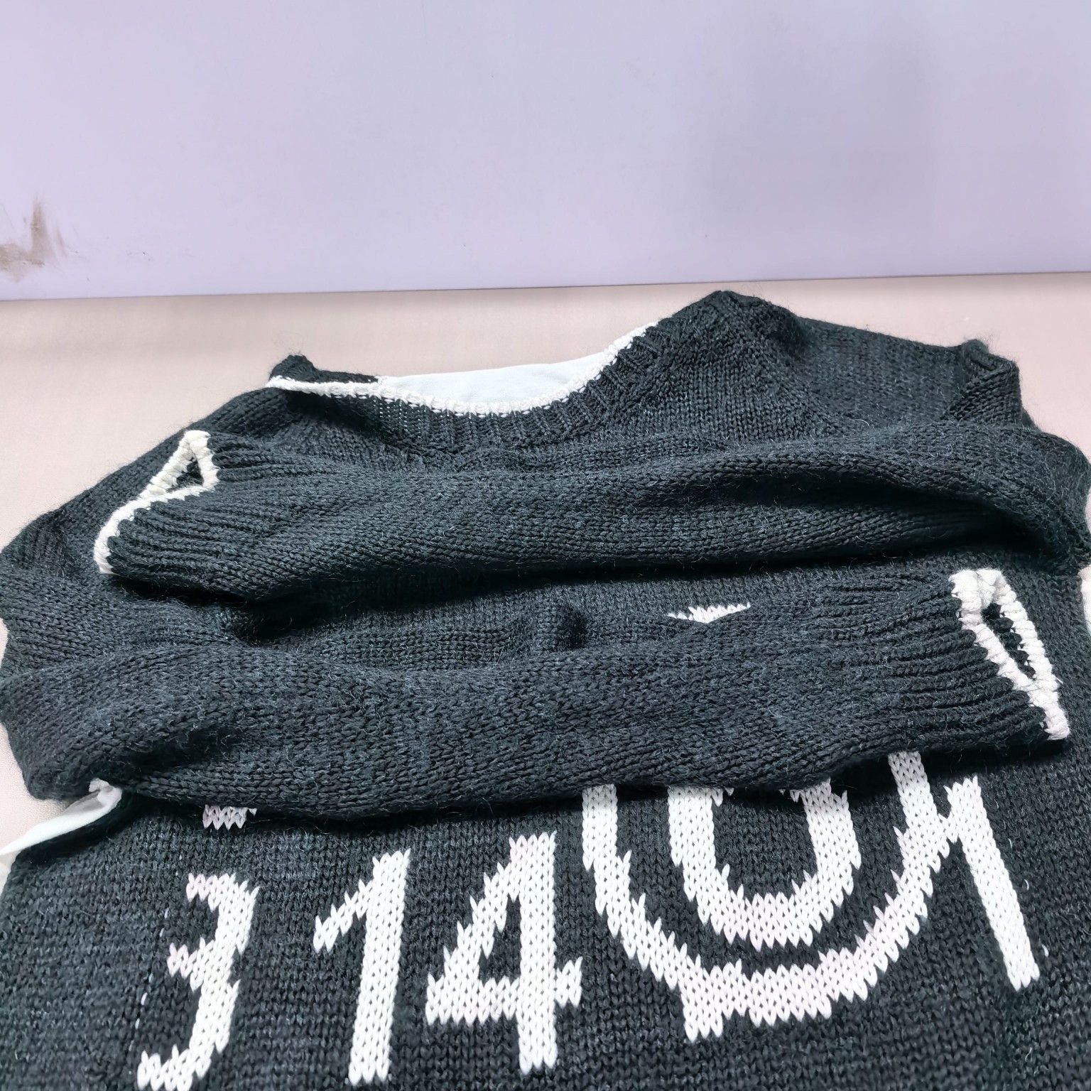MM6 MM6 Maison Margiela Numeric Knit Sweater Size S Size S / US 4 / IT 40 - 9 Thumbnail