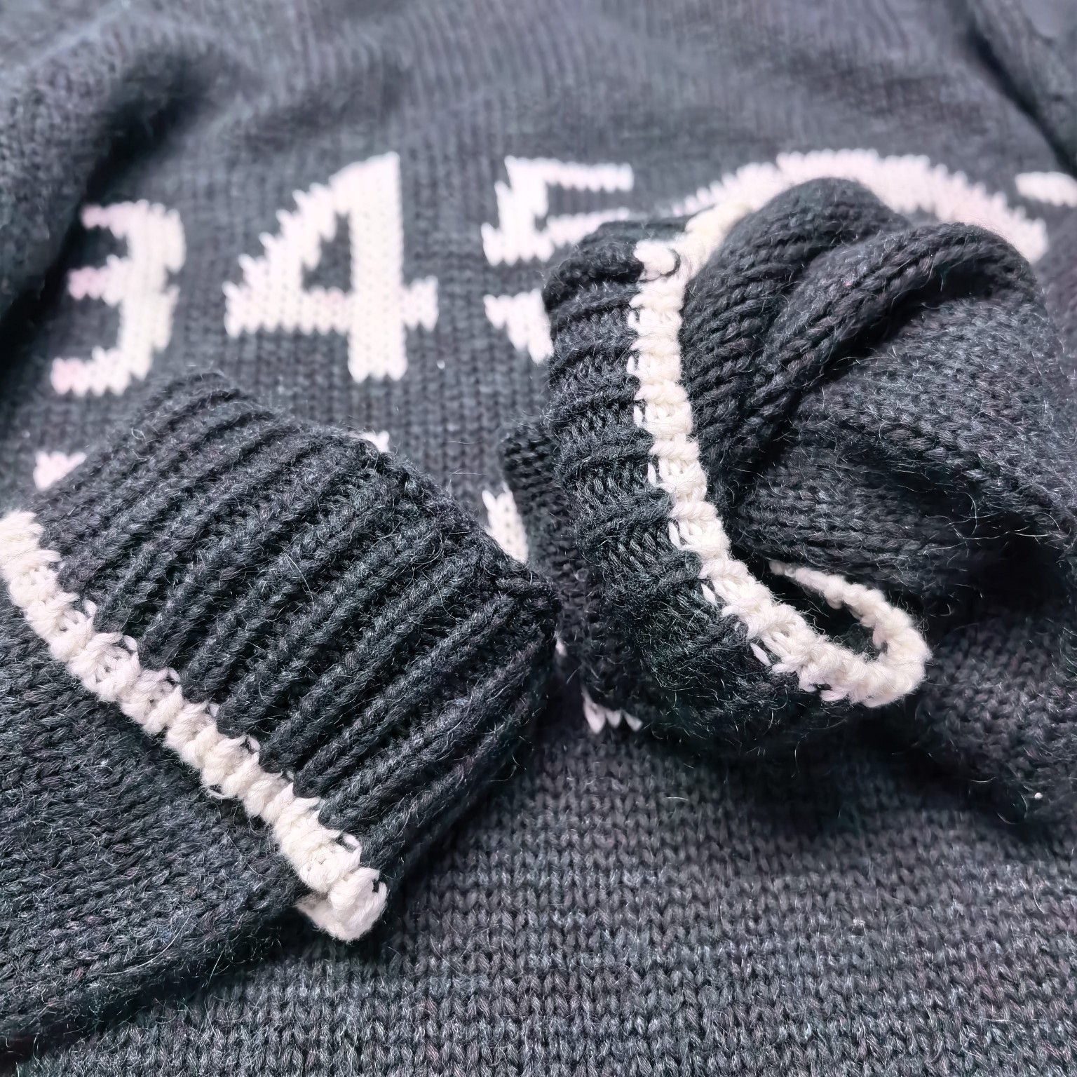 MM6 MM6 Maison Margiela Numeric Knit Sweater Size S Size S / US 4 / IT 40 - 11 Thumbnail