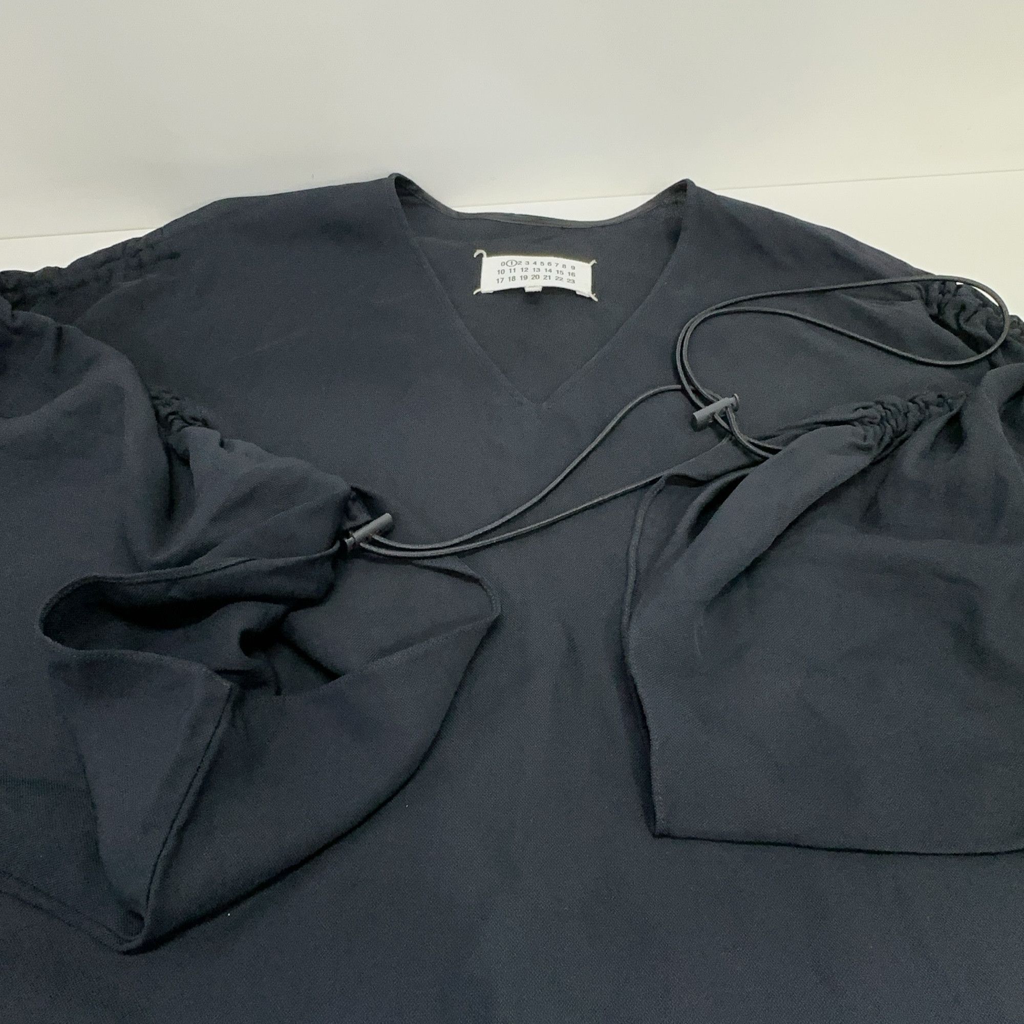 Maison Margiela Maison Margiela V-Neck Dress Size 38 Size XS / US 0-2 / IT 36-38 - 10 Thumbnail