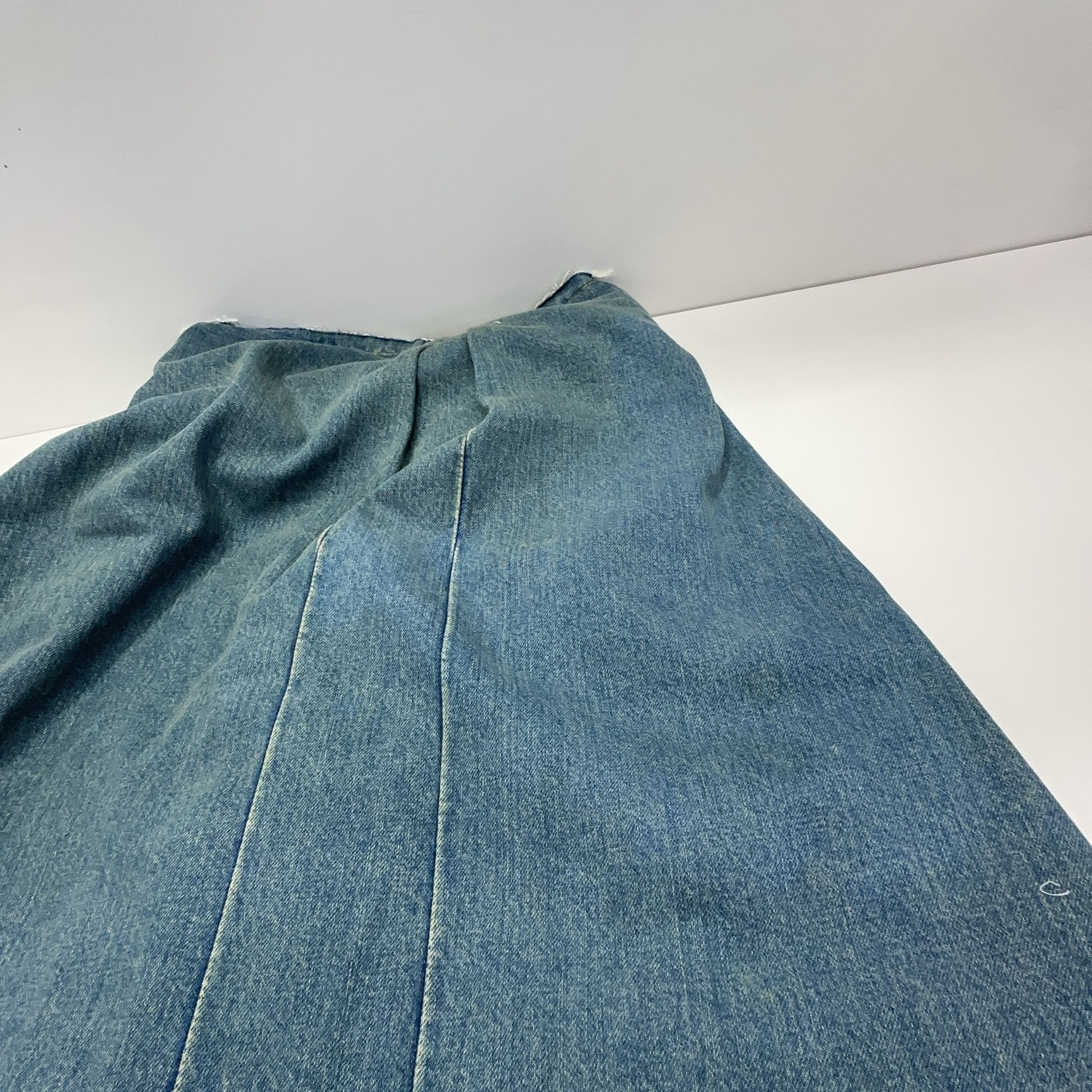 Maison Margiela Maison Margiela Denim Midi Skirt Size 36 Size 25" / US 0 / IT 36 - 6 Thumbnail
