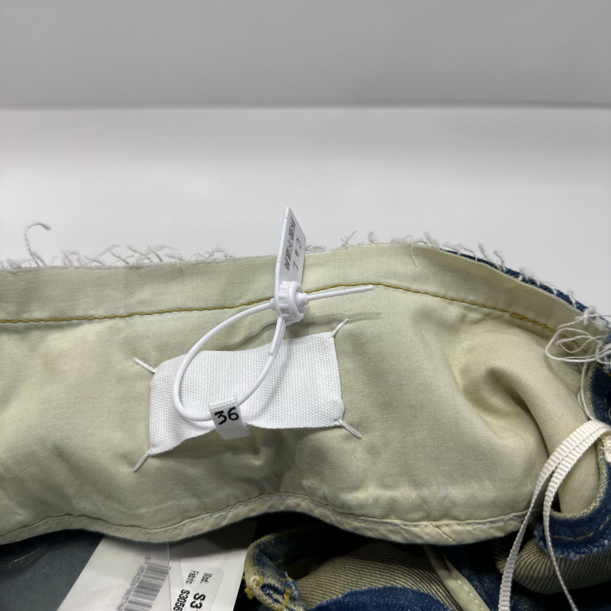 Maison Margiela Maison Margiela Denim Midi Skirt Size 36 Size 25" / US 0 / IT 36 - 4 Thumbnail