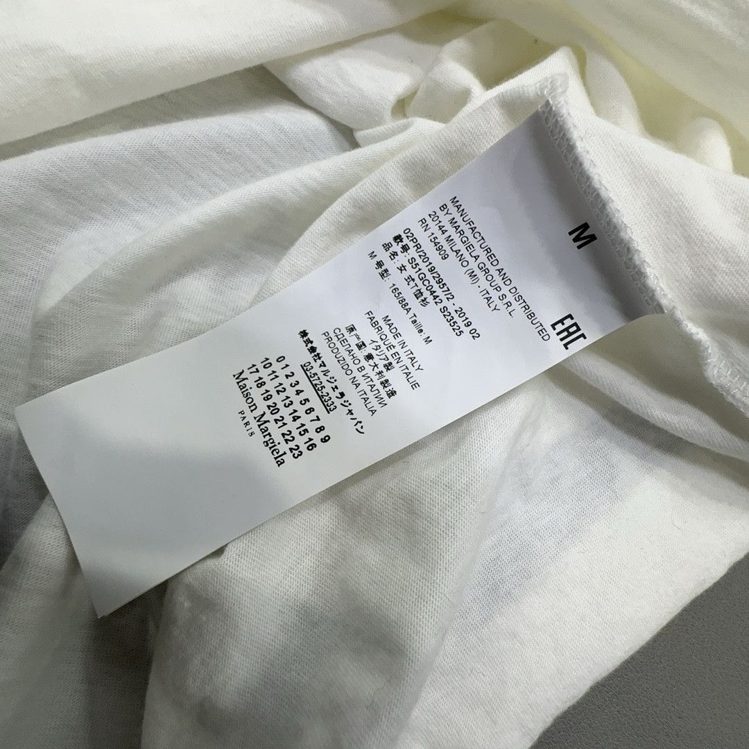 Maison Margiela Maison Margiela Logo White T-Shirt Size M Size M / US 6-8 / IT 42-44 - 3 Thumbnail