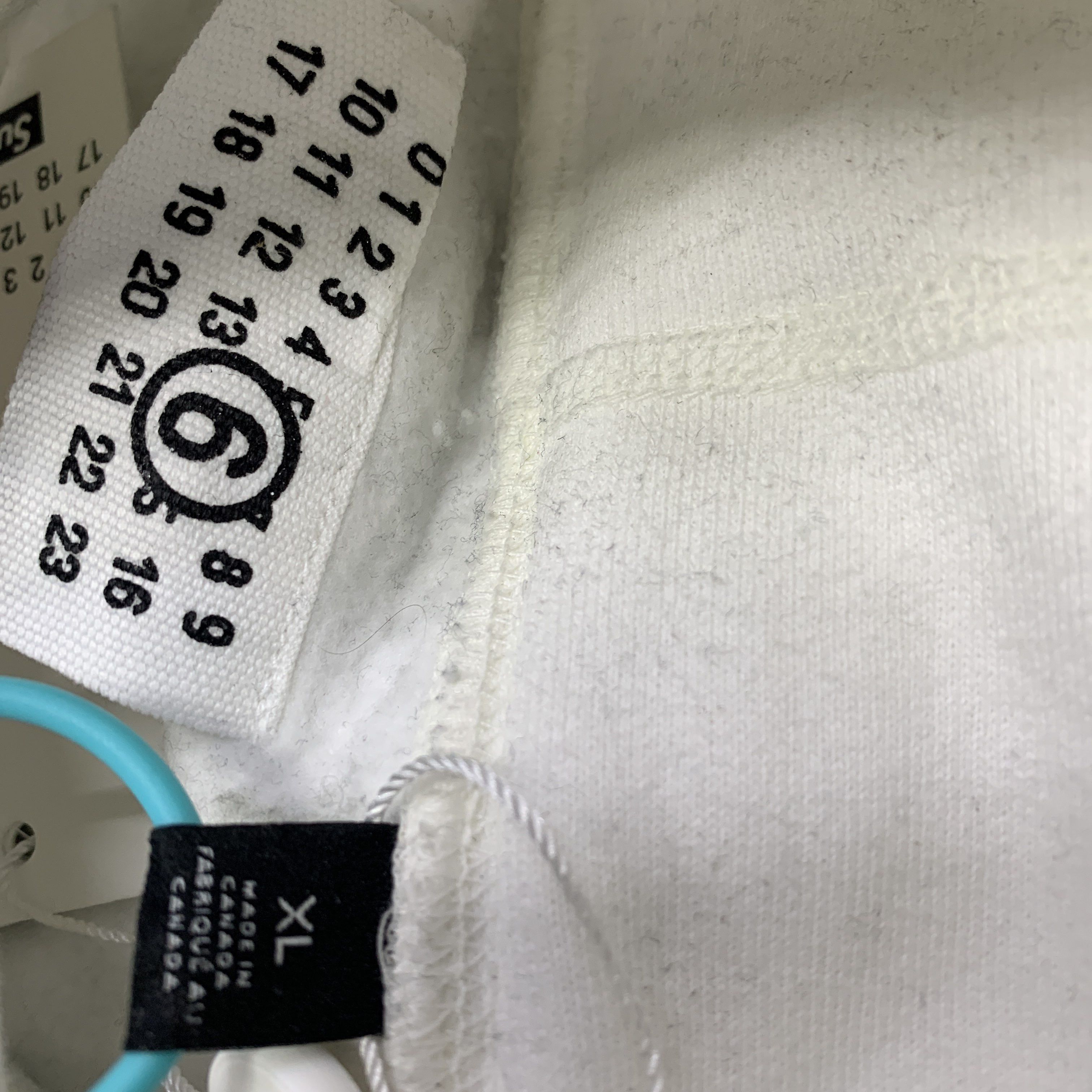 Supreme Supreme x MM6 Maison Margiela Foil Box Logo Hoodie XL Size US XL / EU 56 / 4 - 2 Thumbnail