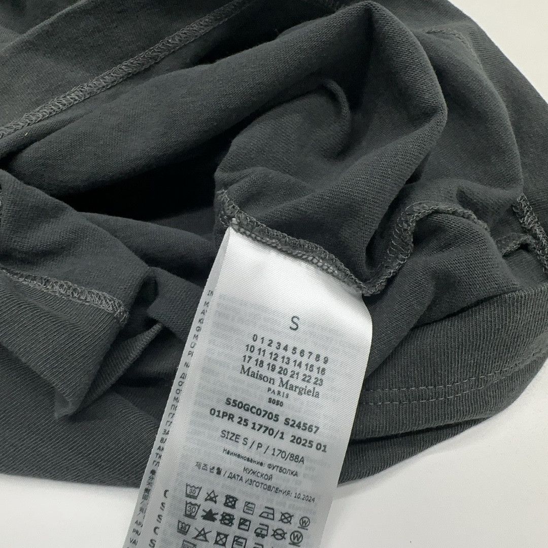 Maison Margiela Maison Margiela Logo Print T-Shirt Size S Size US S / EU 44-46 / 1 - 5 Thumbnail
