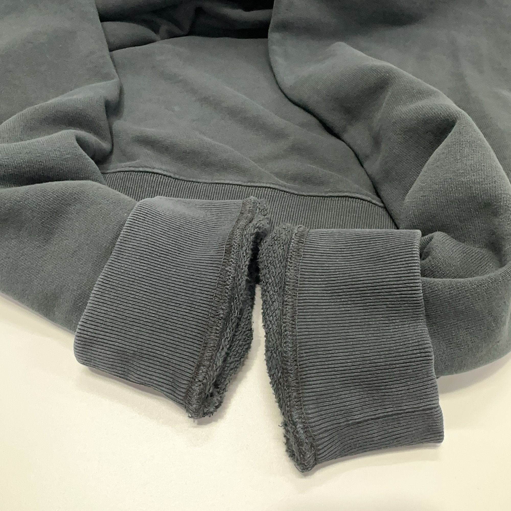 Maison Margiela Maison Margiela Invitation Graphic Sweatshirt Size XS Size US XS / EU 42 / 0 - 11 Thumbnail
