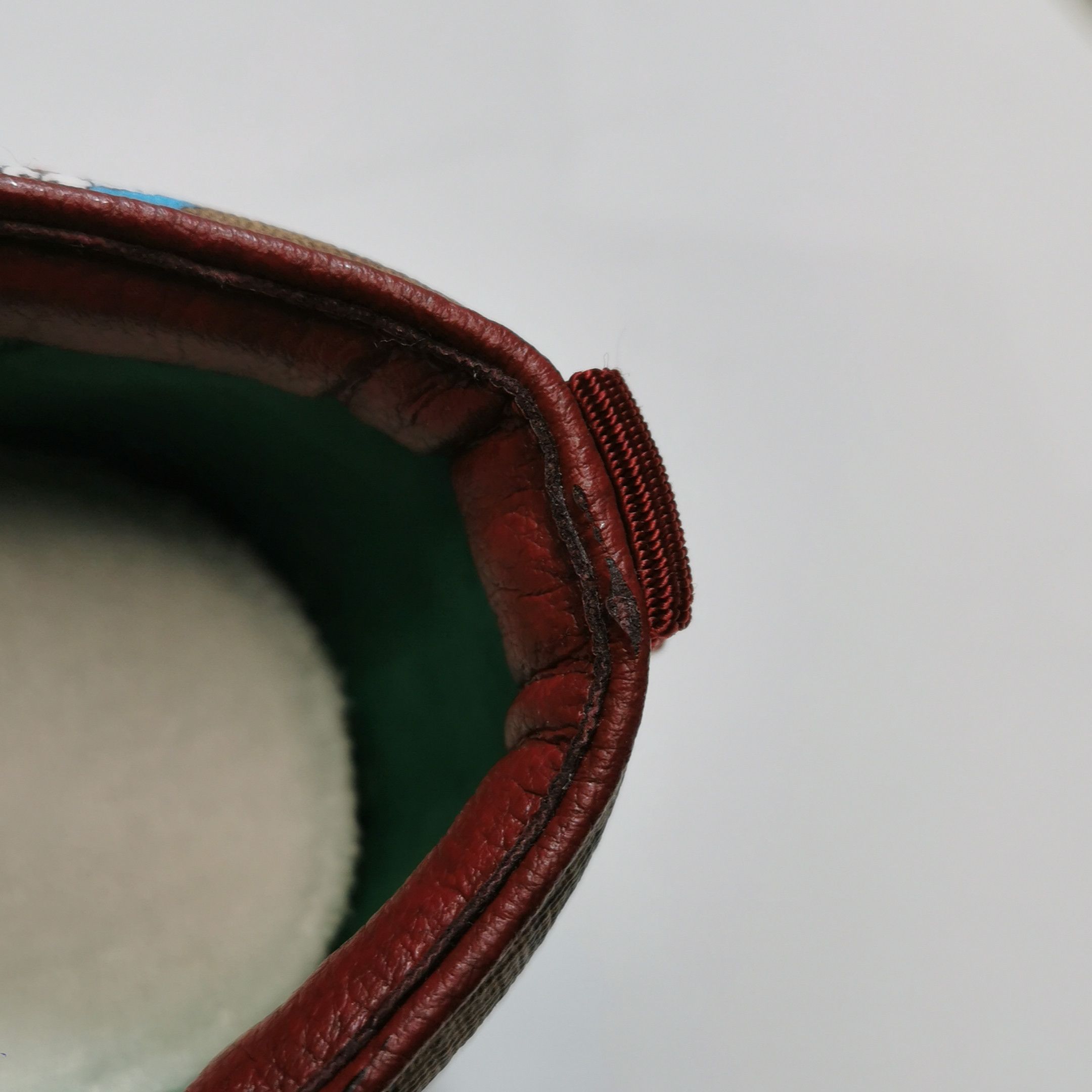Gucci Gucci Men 6 Lowtop Sneakers Size US 6 / EU 39 - 7 Thumbnail
