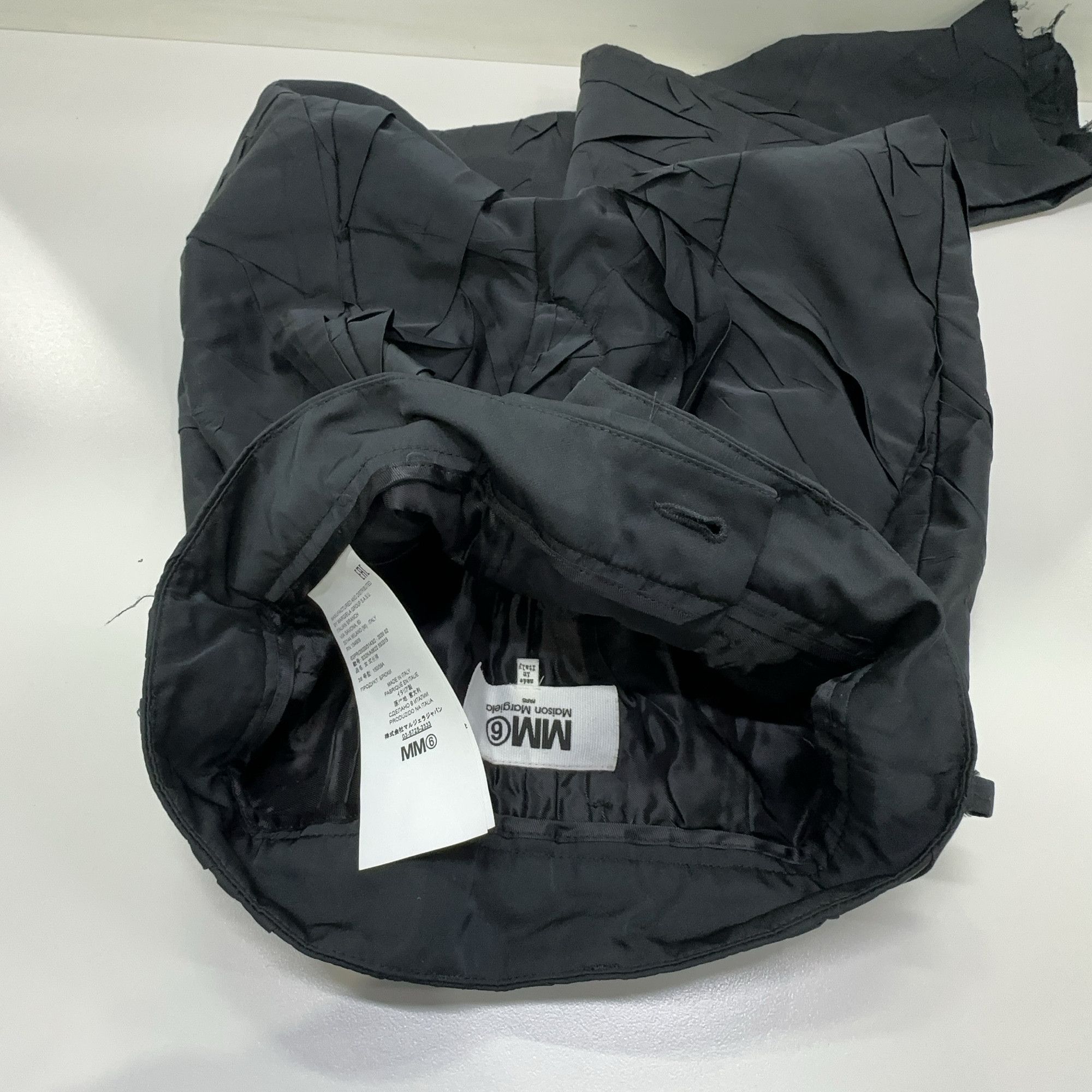 MM6 MM6 Maison Margiela Textured Crinkle Pants Size 36 Size 25" / US 0 / IT 36 - 5 Thumbnail