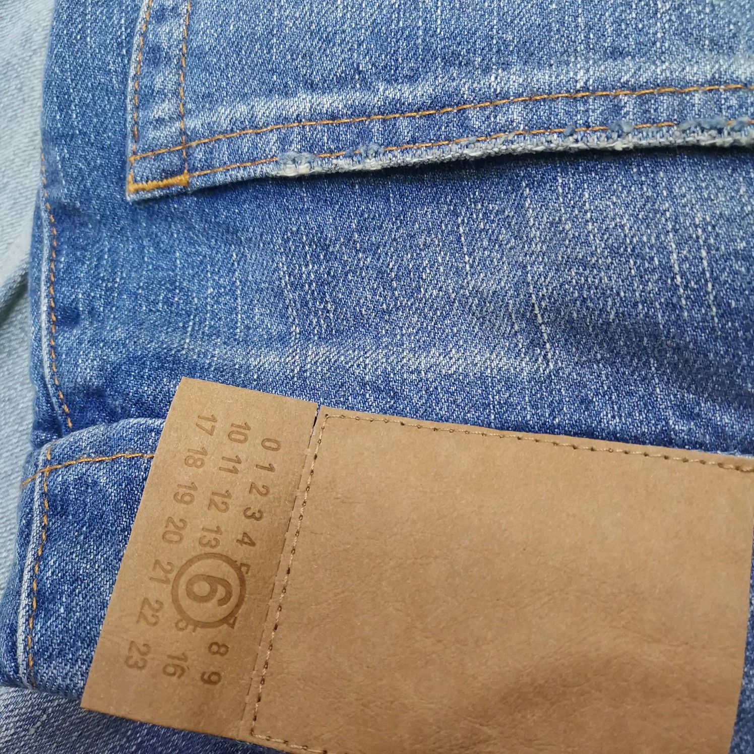 MM6 MM6 Maison Margiela Washed Blue Jeans Size 26 Size 26" / US 2 / IT 38 - 5 Thumbnail