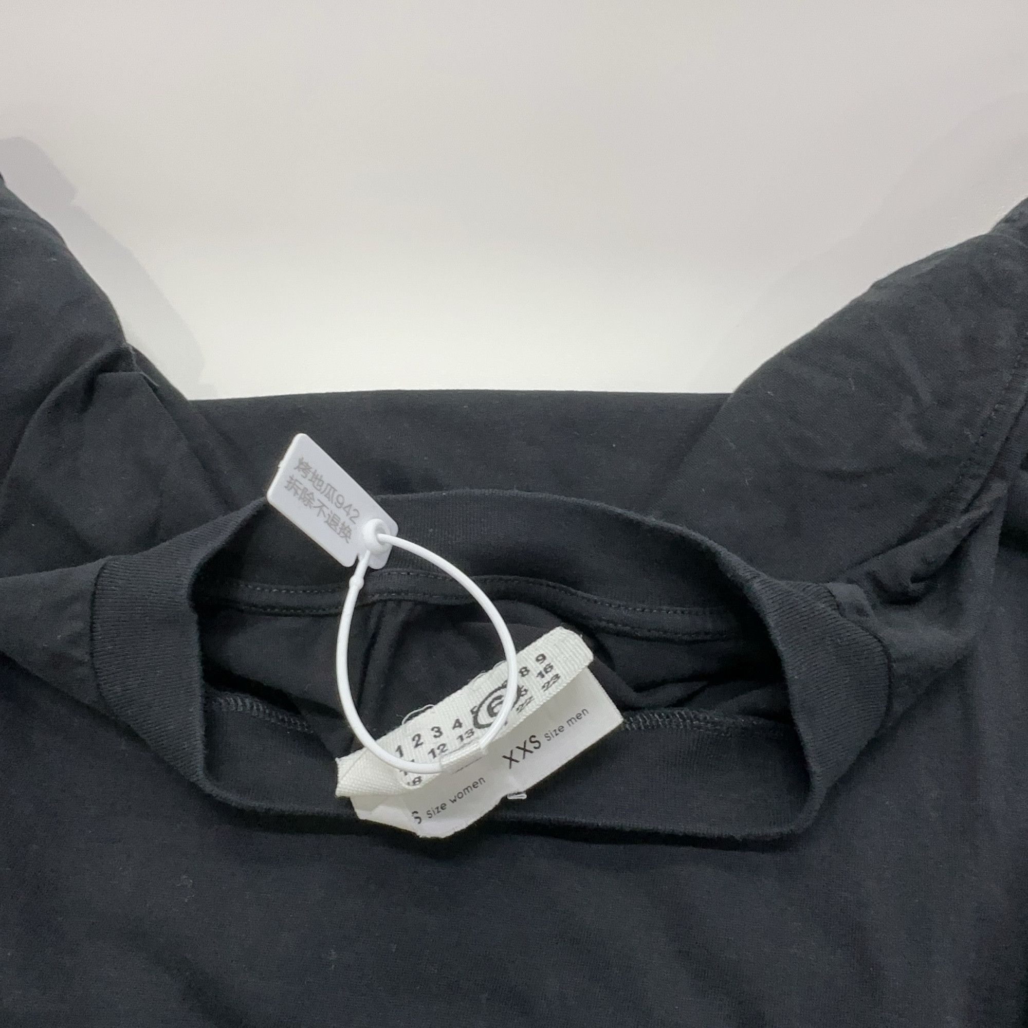 MM6 MM6 Maison Margiela Logo Patch T-Shirt Size XXS Size US XXS / EU 40 - 7 Thumbnail