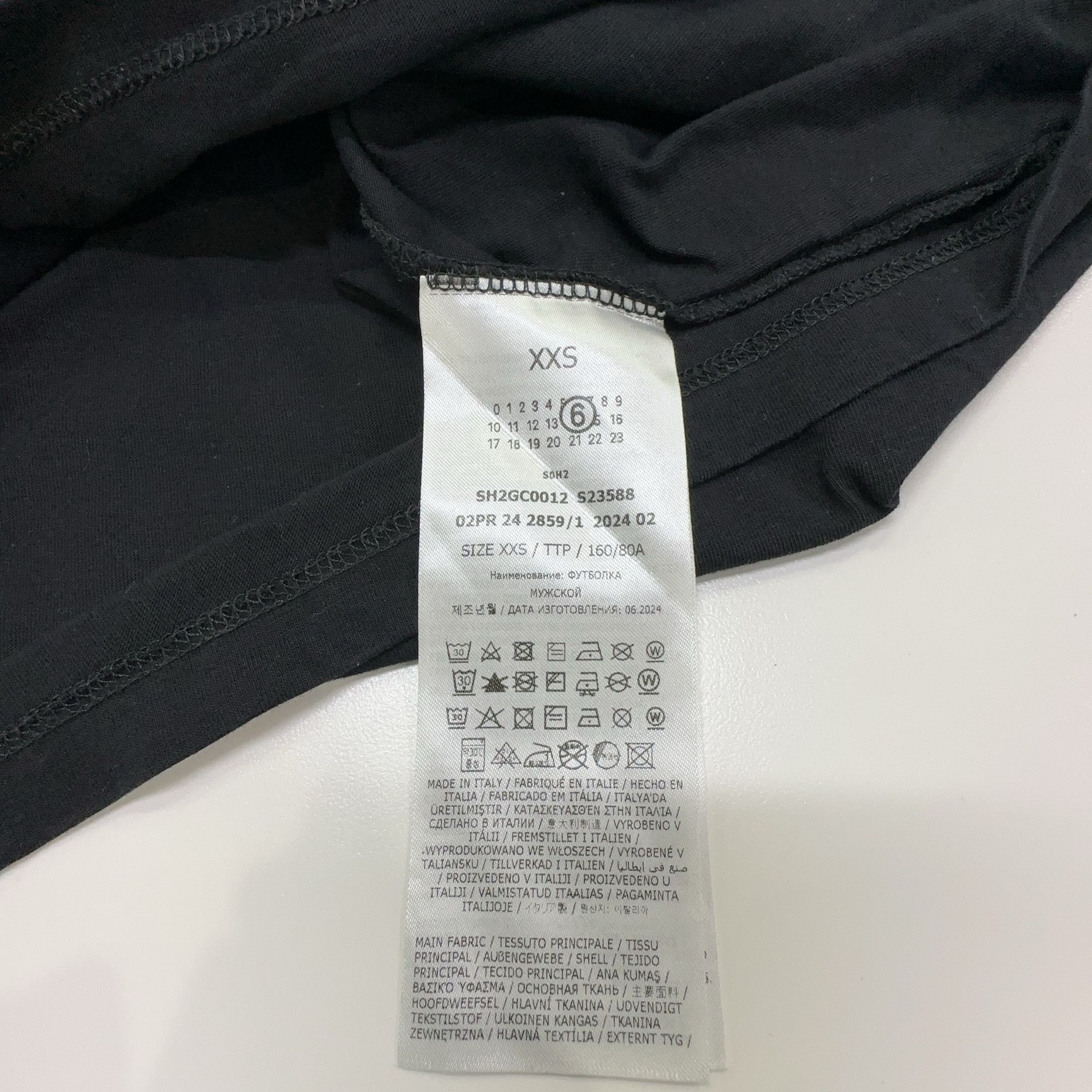 MM6 MM6 Maison Margiela Logo Patch T-Shirt Size XXS Size US XXS / EU 40 - 3 Thumbnail