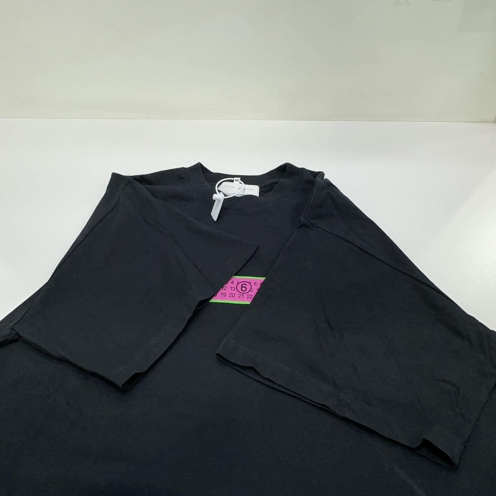 MM6 MM6 Maison Margiela Logo Patch T-Shirt Size XXS Size US XXS / EU 40 - 11 Thumbnail