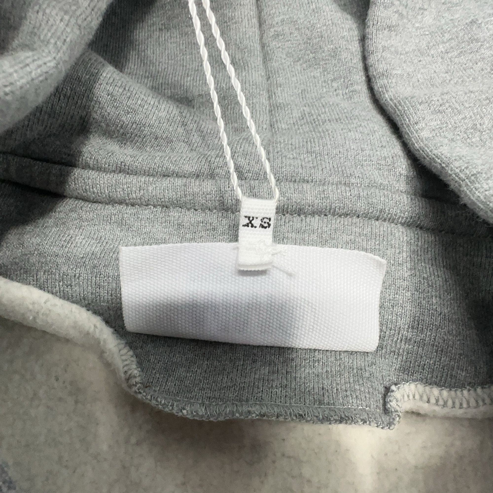 MM6 MM6 Maison Margiela Gray Hoodie Size XS Size XS / US 0-2 / IT 36-38 - 4 Thumbnail