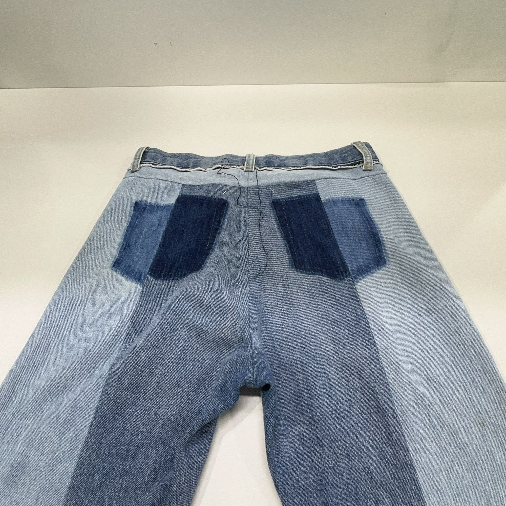 Maison Margiela Maison Margiela Contrast Denim Jeans Size 42 Size 28" / US 6 / IT 42 - 8 Thumbnail