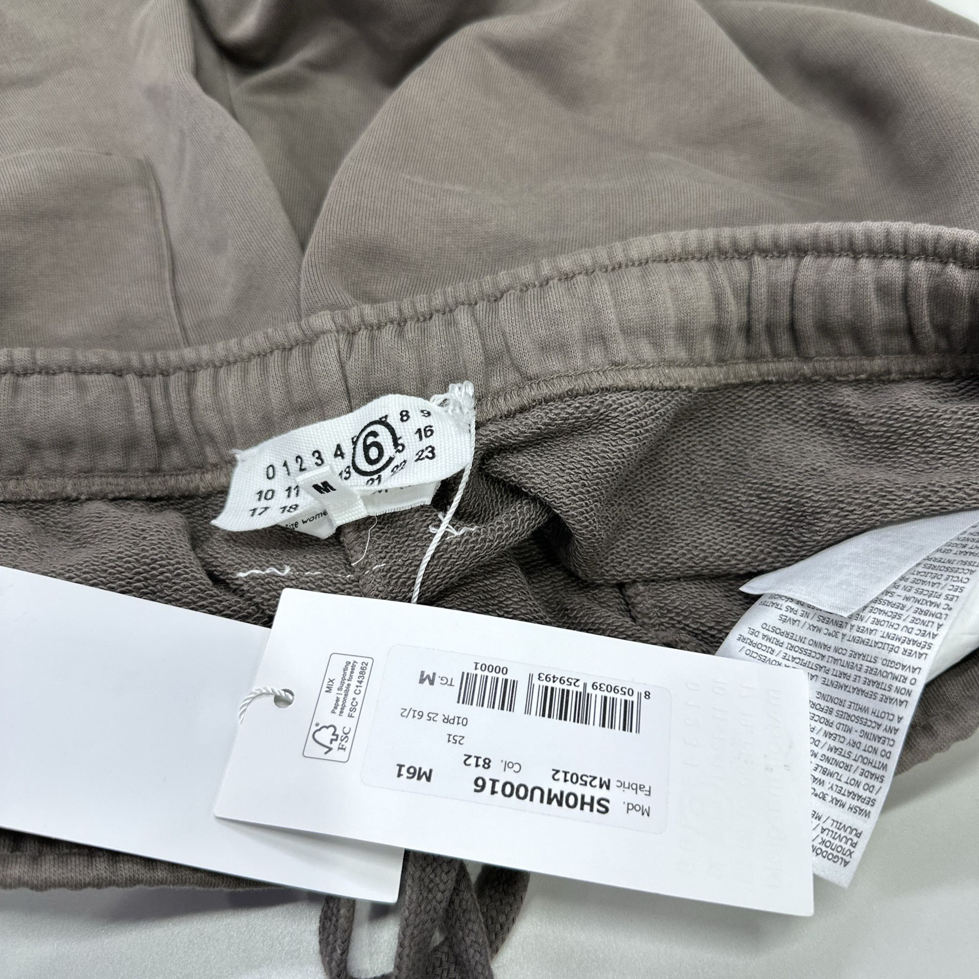 MM6 MM6 Maison Margiela Logo Shorts Size M Size US 32 / EU 48 - 3 Thumbnail