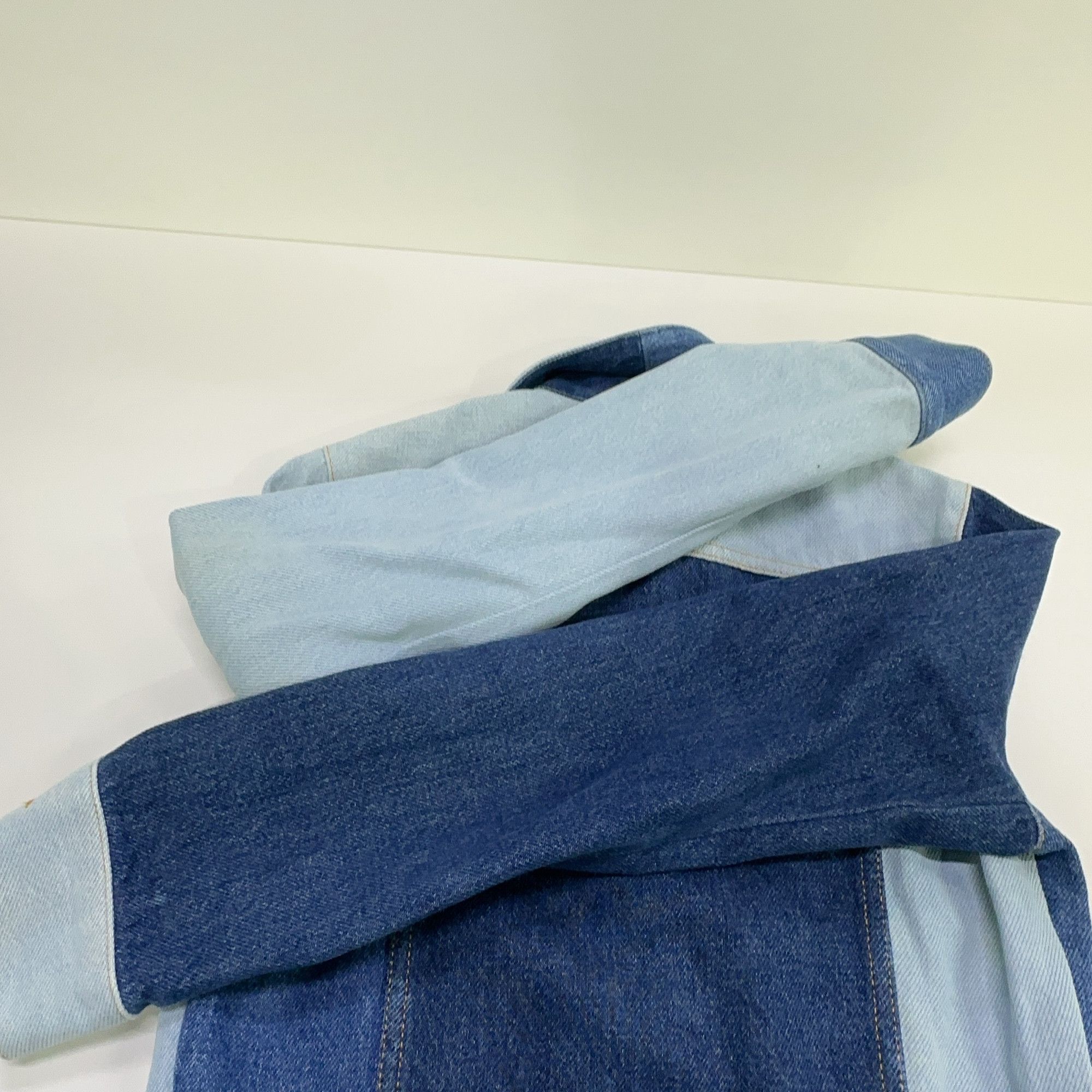 Maison Margiela Maison Margiela Patchwork Denim Jacket Size 36 Size XS / US 0-2 / IT 36-38 - 10 Thumbnail