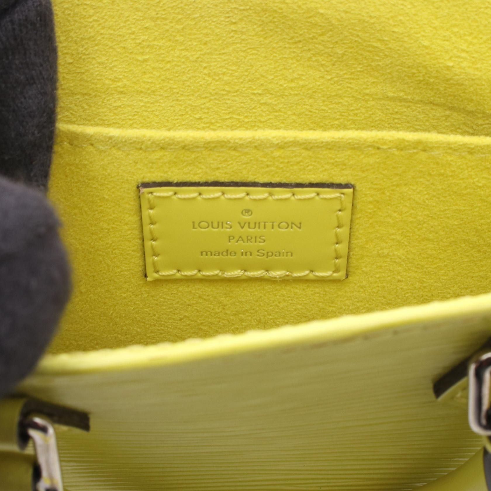 Louis Vuitton Louis Vuitton Louis Vuitton Petit Sac Plat Epi handbag Leather Handbag M80169 DUTY FREE for USA Size ONE SIZE - 4 Thumbnail