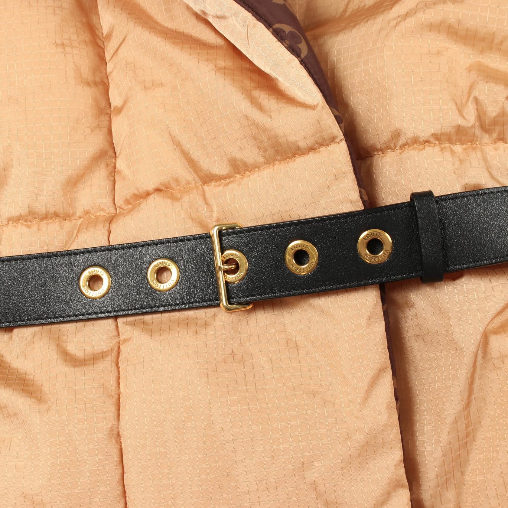 Louis Vuitton Louis Vuitton Louis Vuitton Monogram Hooded Padded Jacket Textile Outerwear RW222WE54FNOW29 DUTY FREE for USA Size ONE SIZE - 6 Thumbnail