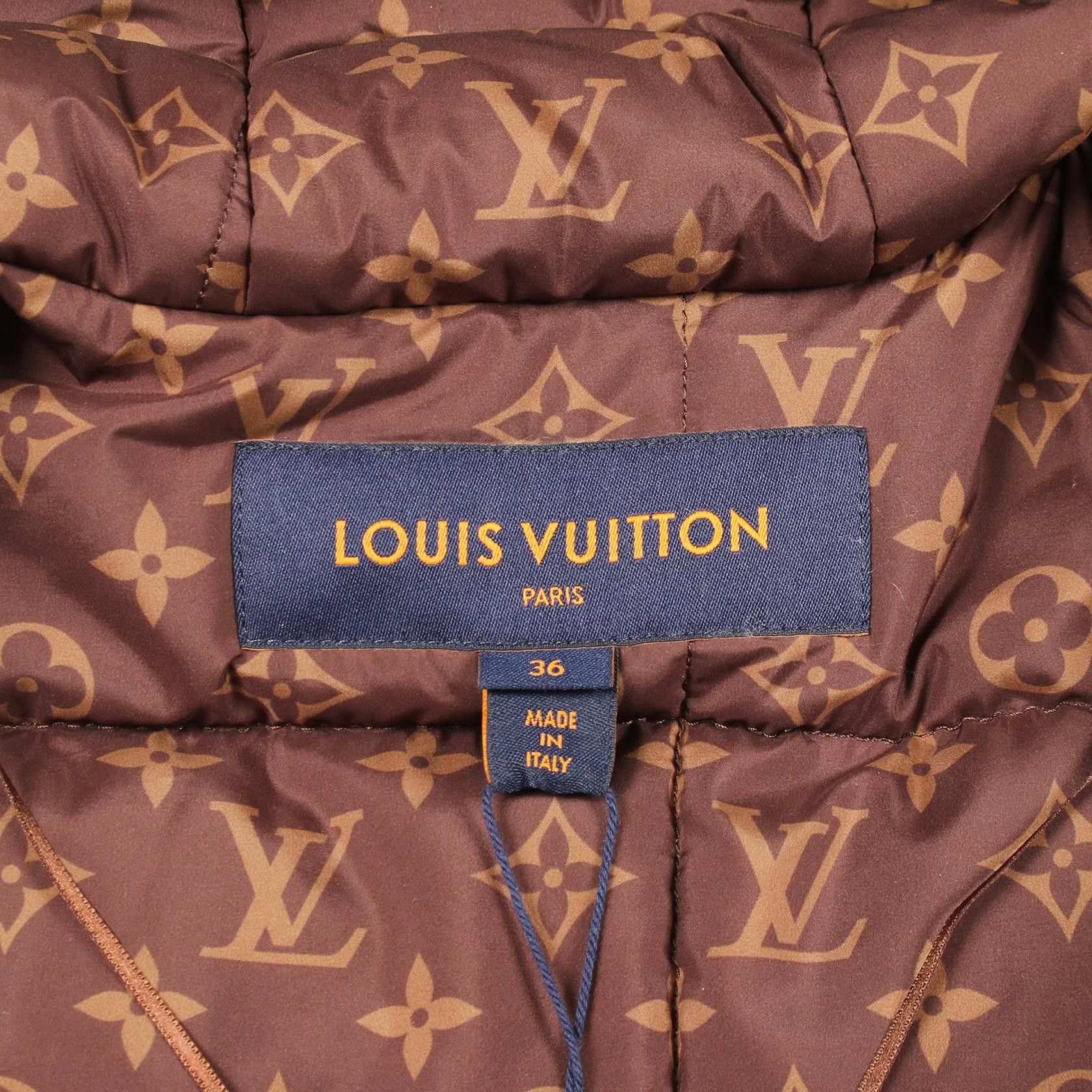 Louis Vuitton Louis Vuitton Louis Vuitton Monogram Hooded Padded Jacket Textile Outerwear RW222WE54FNOW29 DUTY FREE for USA Size ONE SIZE - 3 Thumbnail