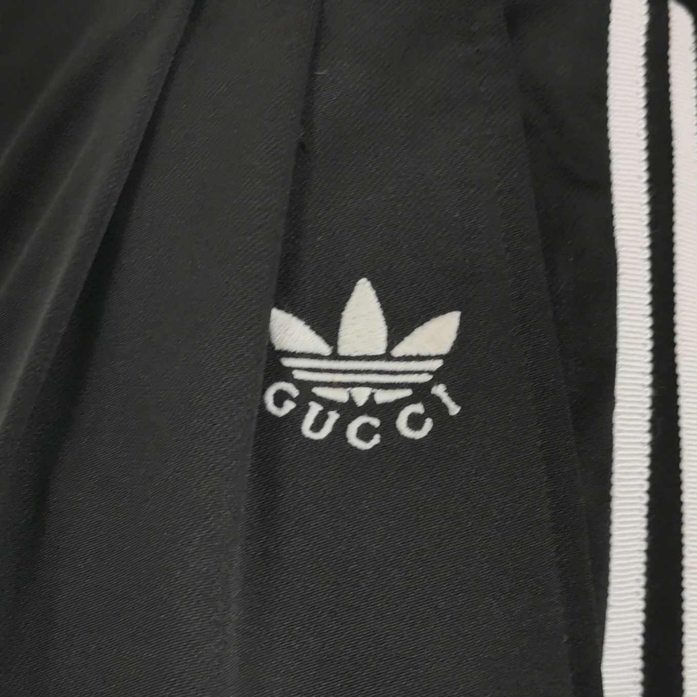 Gucci Gucci Men 44 Shorts Size US 44 / EU 60 - 3 Thumbnail