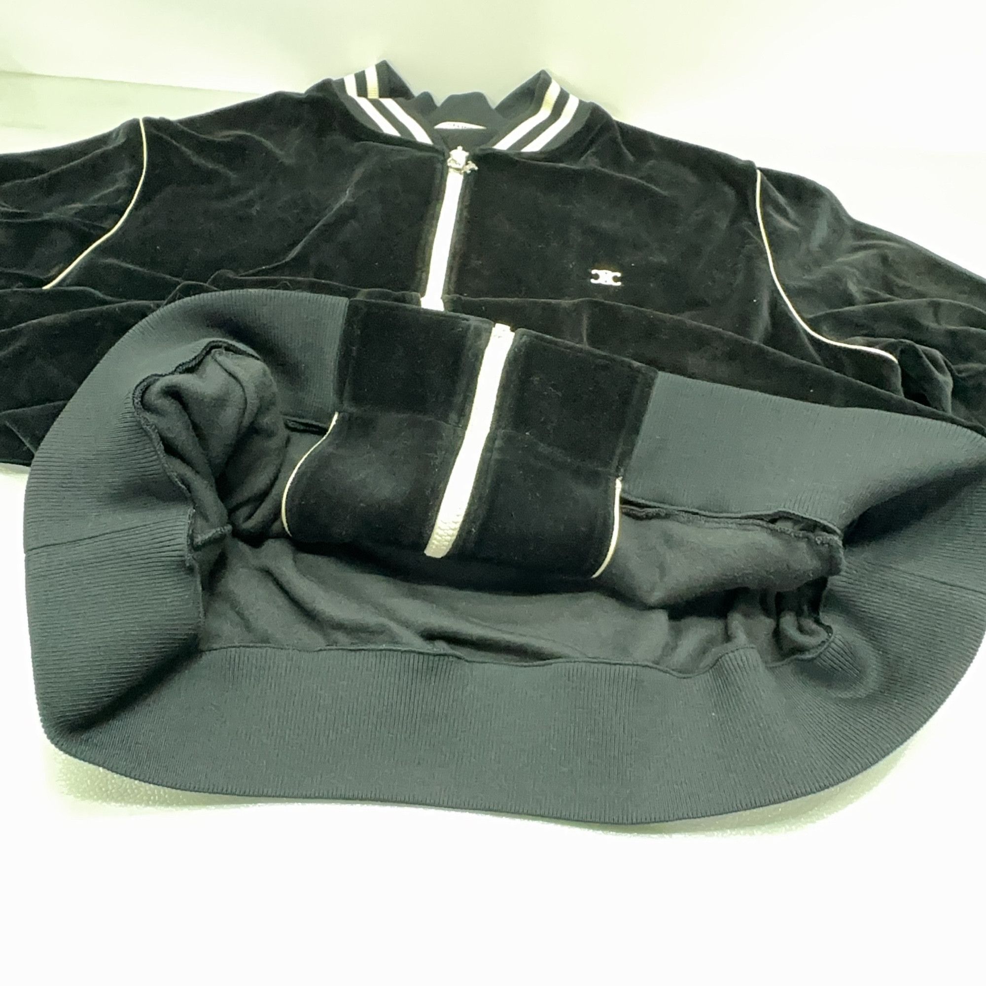 Celine Celine Triomphe Logo Velvet Jacket Size XL Size US XL / EU 56 / 4 - 8 Thumbnail