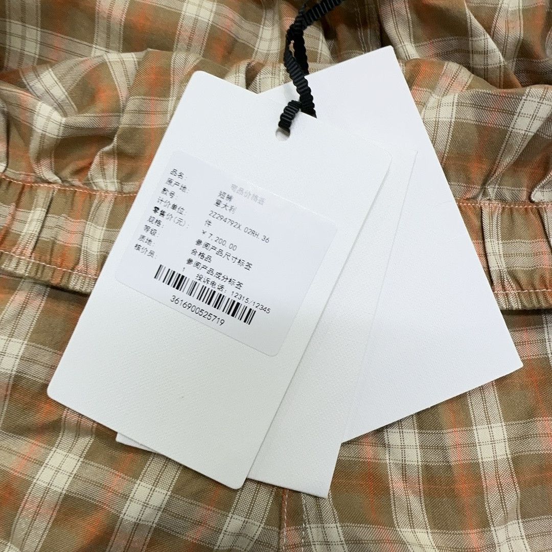 Celine Celine Plaid Silk Shorts Size 36 Size 26" / US 2 / IT 38 - 4 Thumbnail